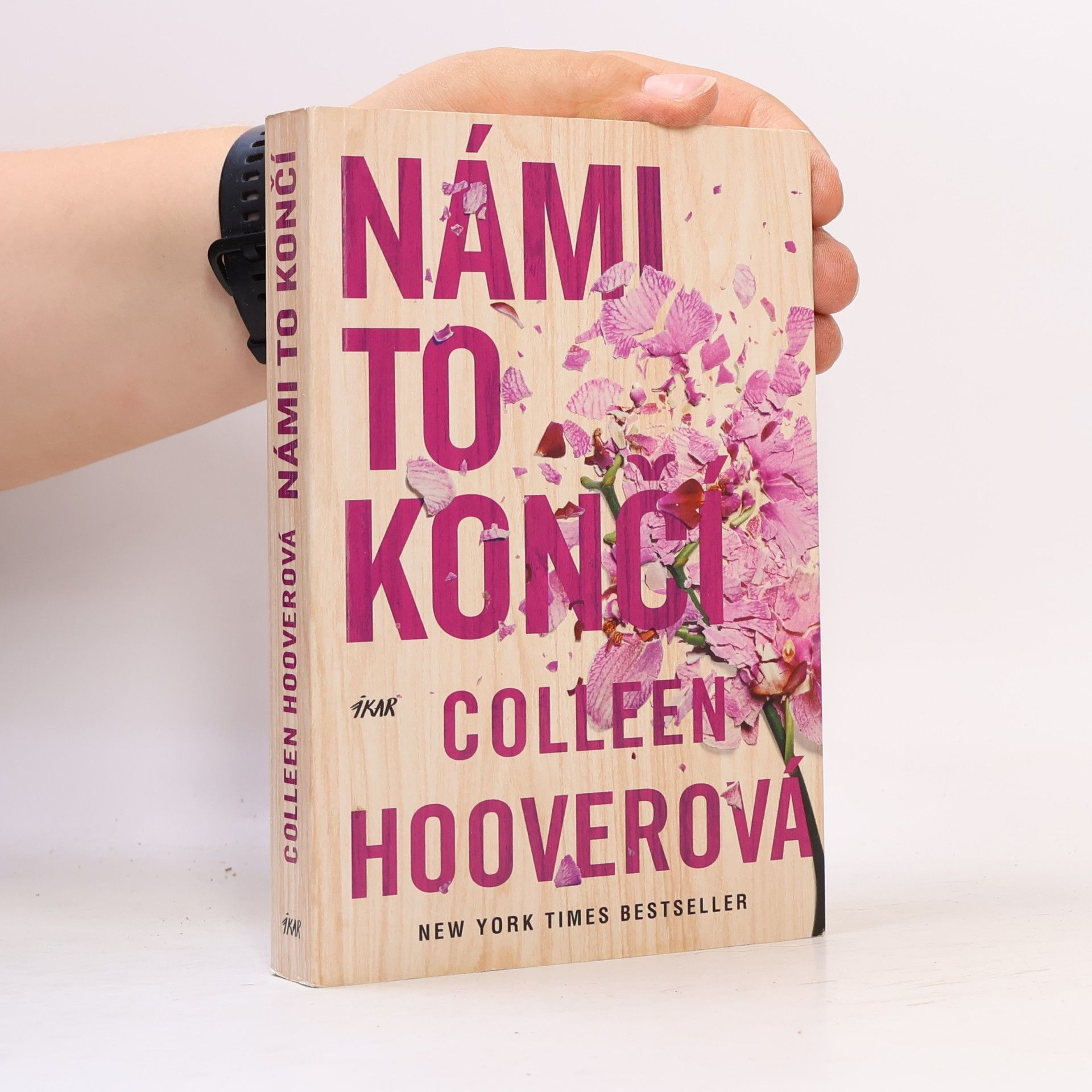 Colleen Hoover Námi to končí