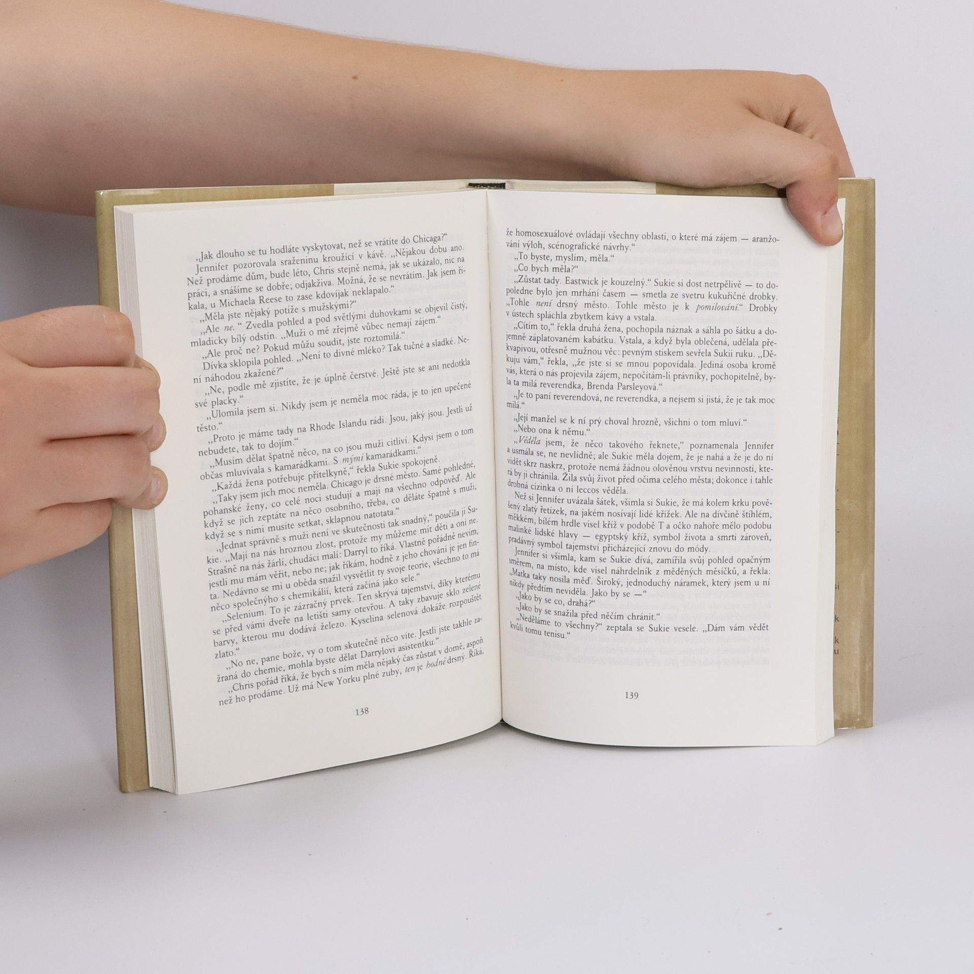 John Updike Čarodějky z Eastwicku