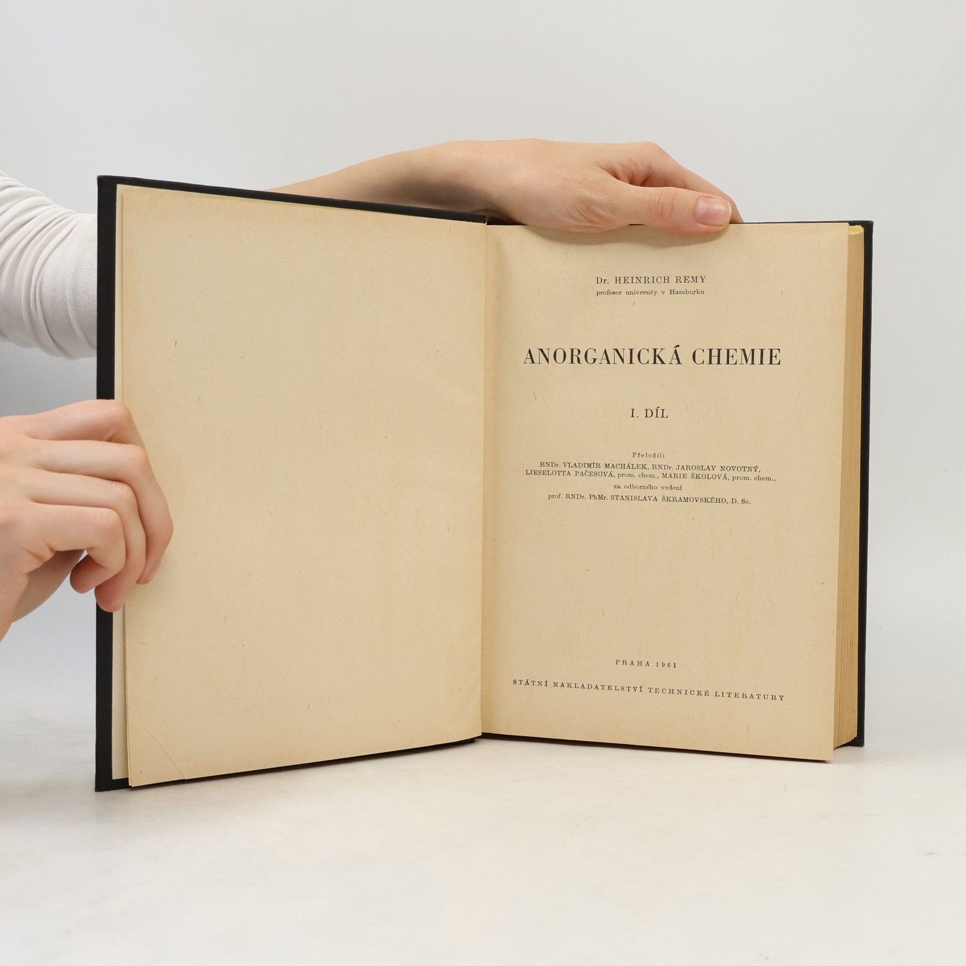Heinrich Remy Anorganická chemie I.