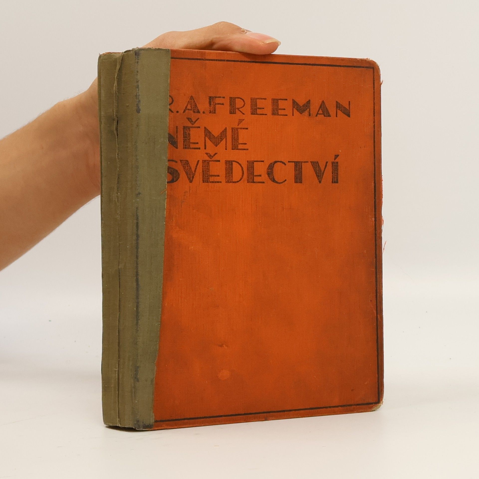 Němé svědectví