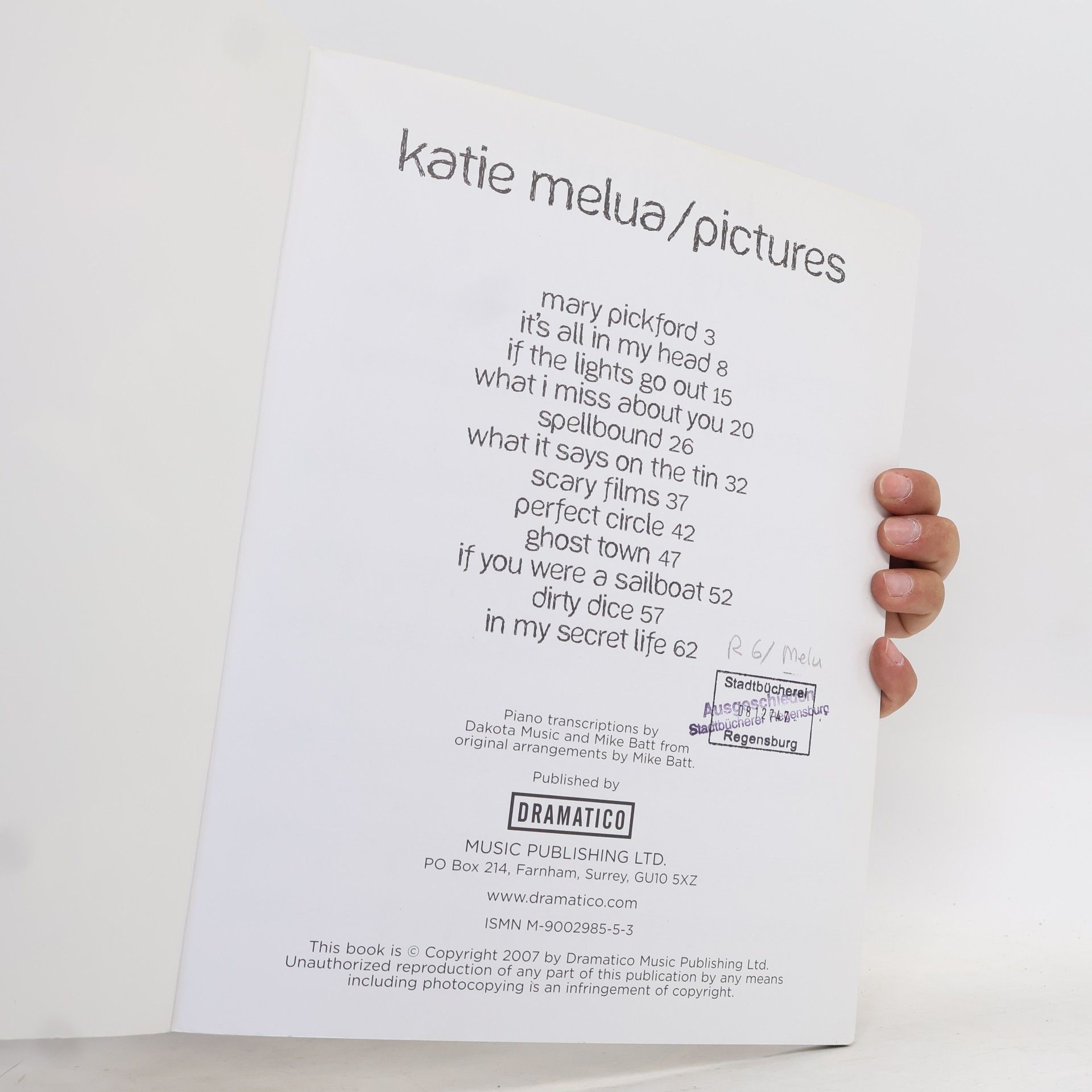 Katie Melua Katie Melua / Pictures