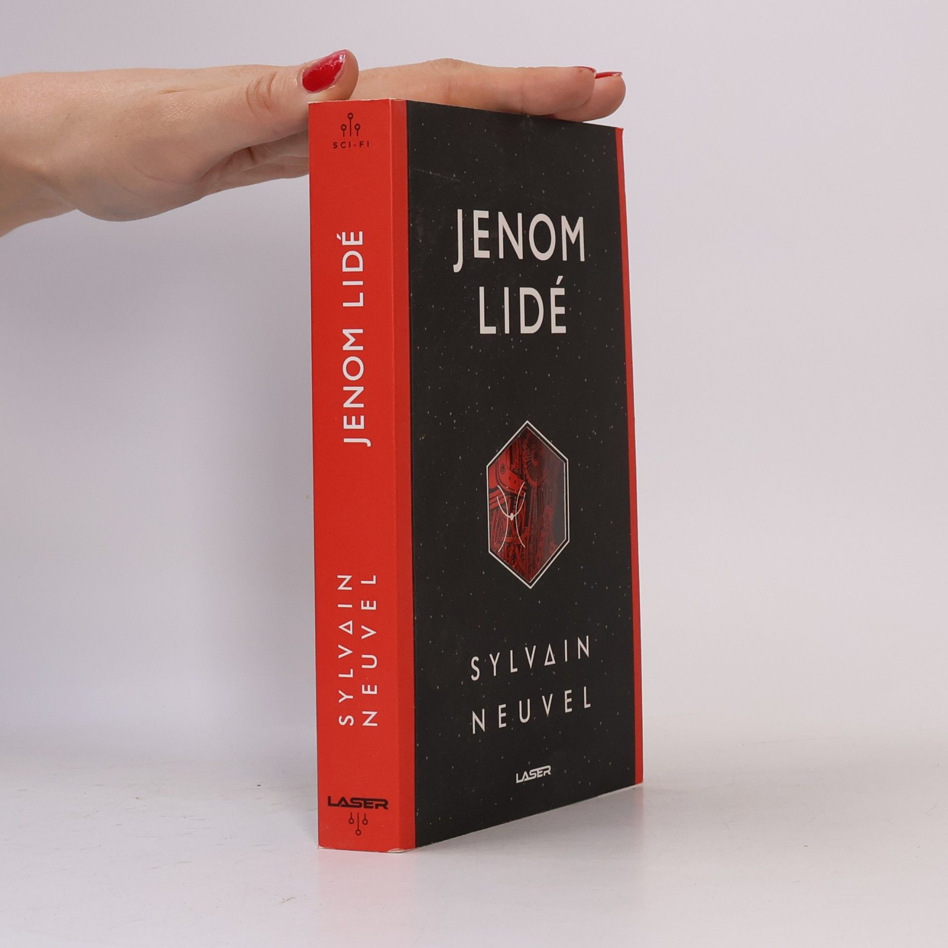 Sylvain Neuvel Jenom lidé