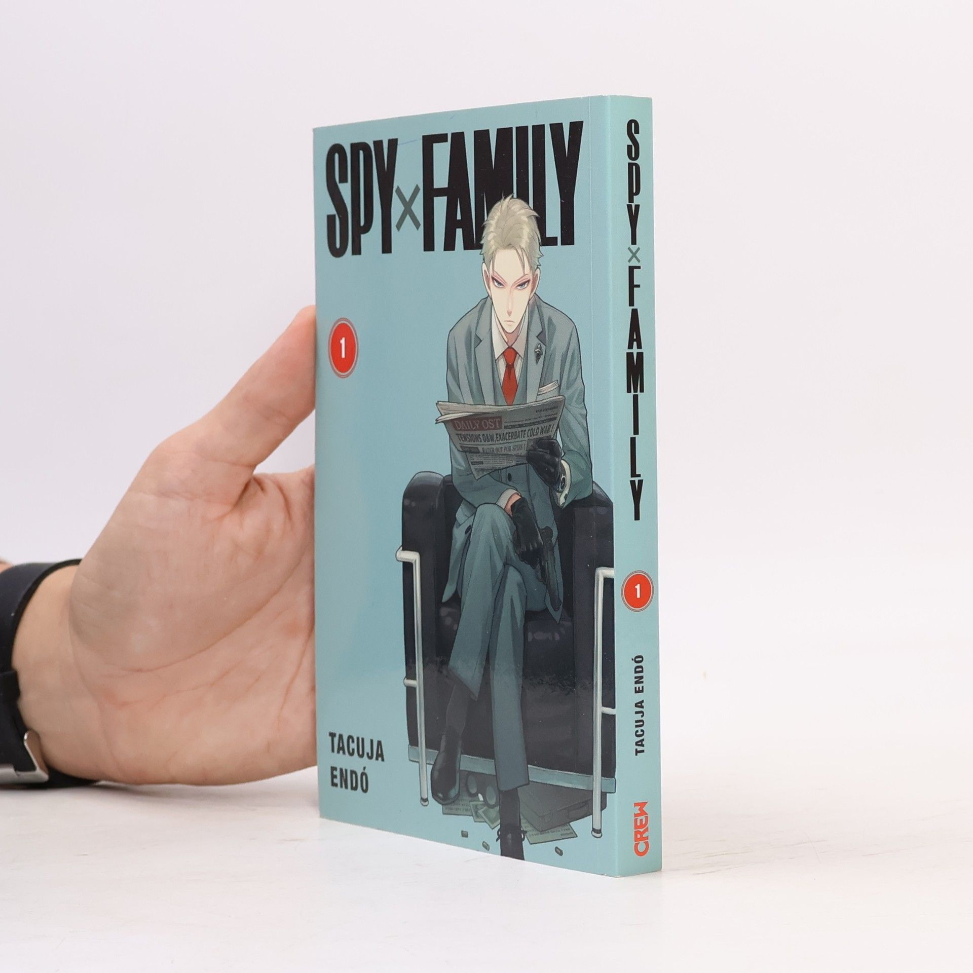 Tacuja Endó Spy x Family 1