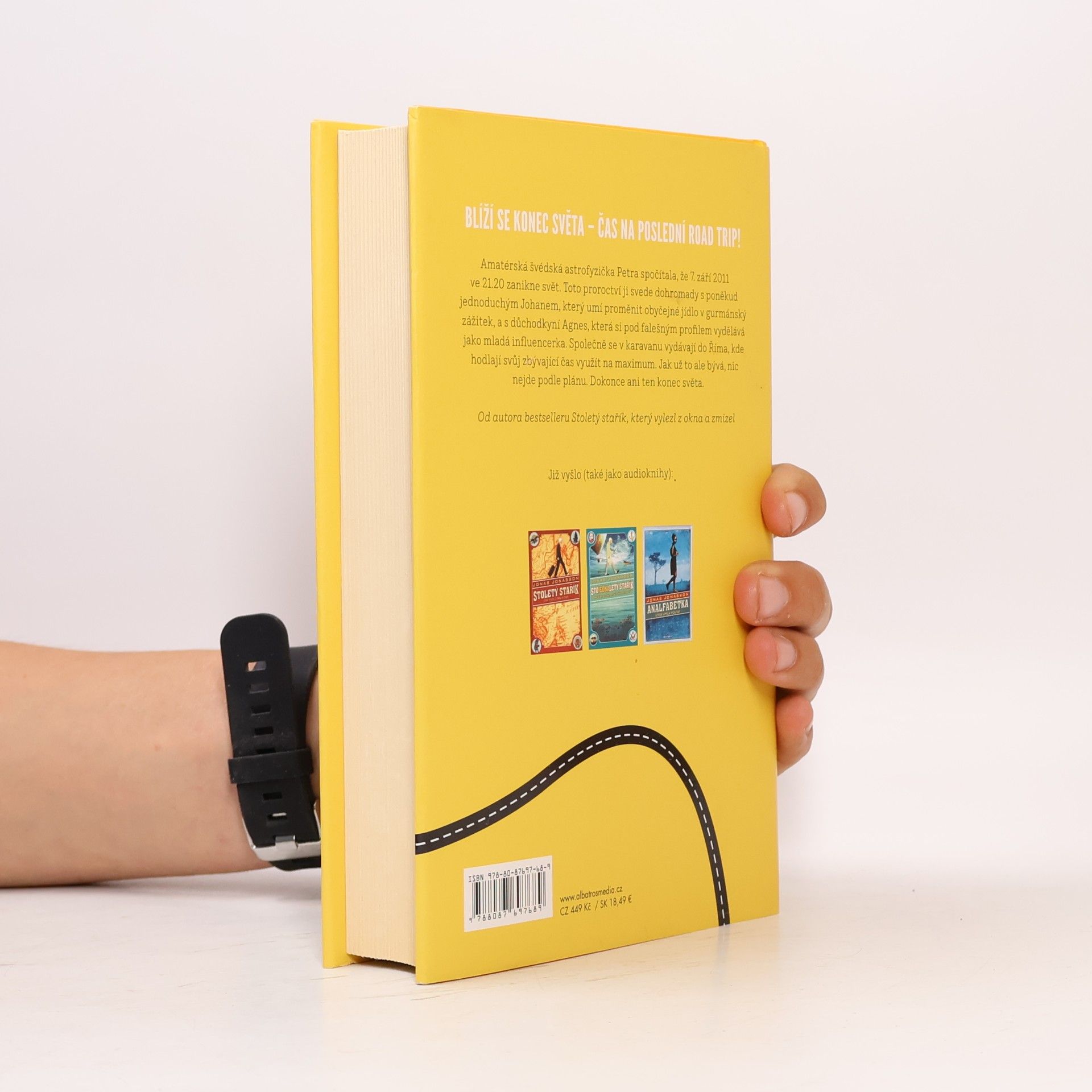 Jonas Jonasson Prorokyně a hlupák