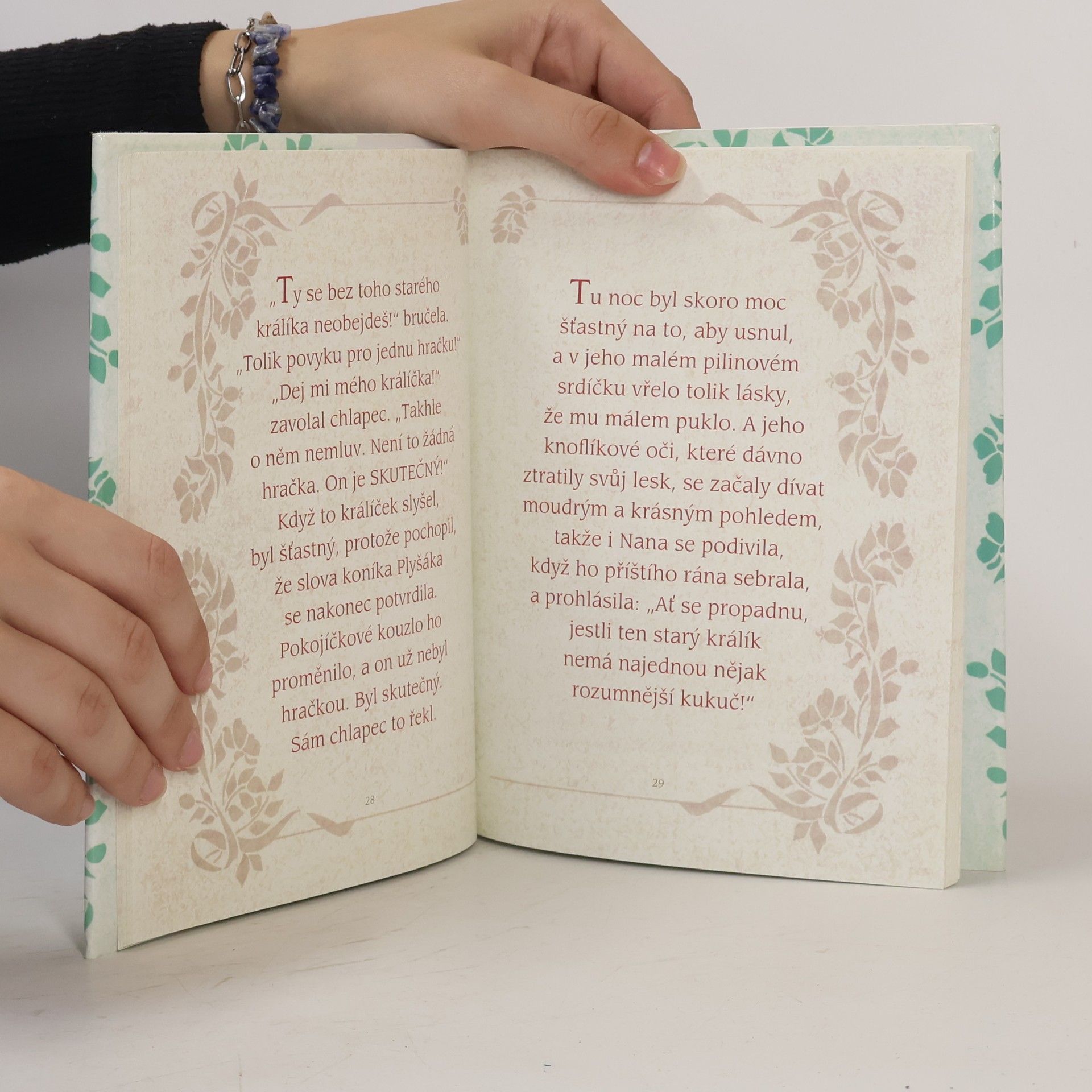 Margery Williams Králíček Sameťáček, aneb, Jak hračky ožívají