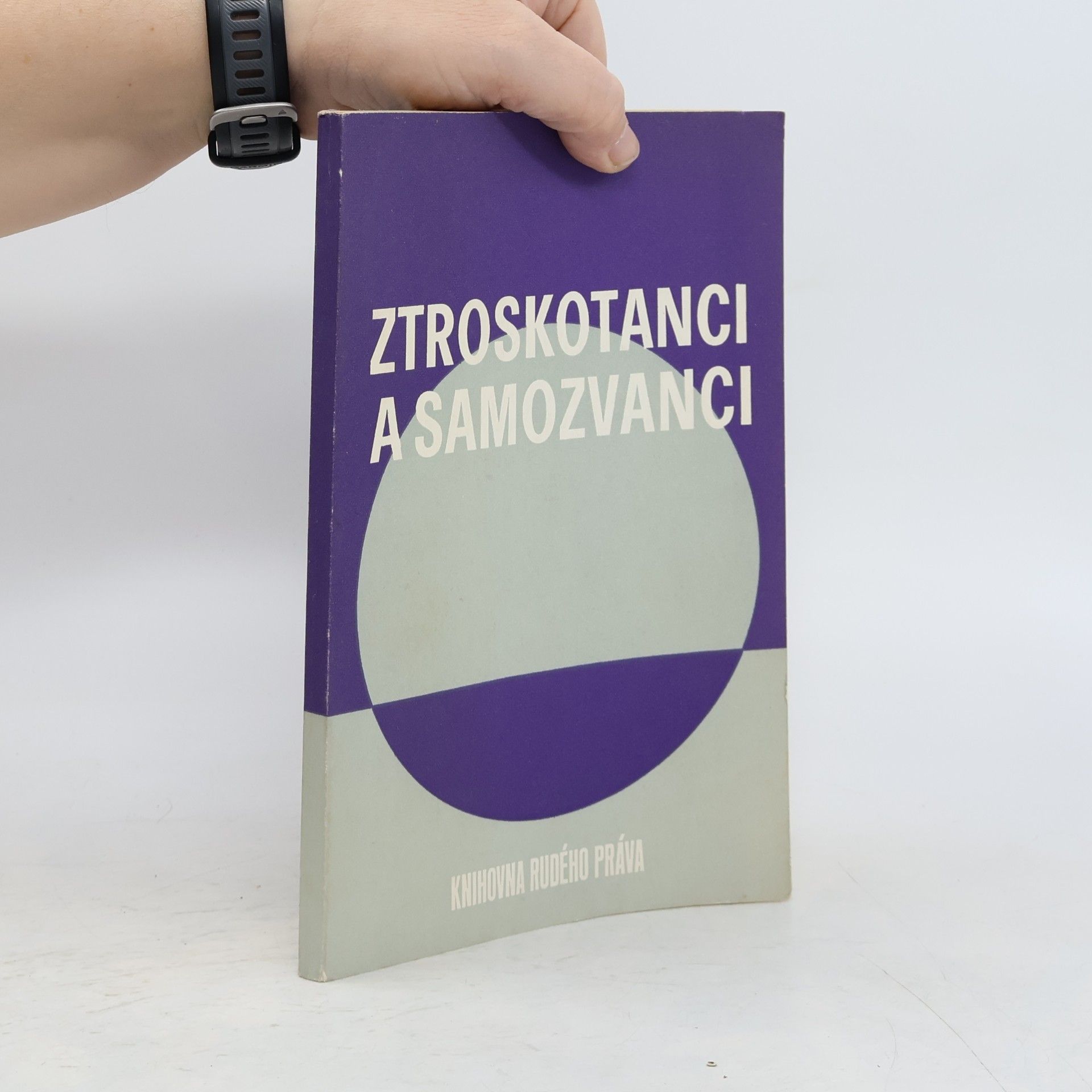 Autores varios Ztroskotanci a samozvanci