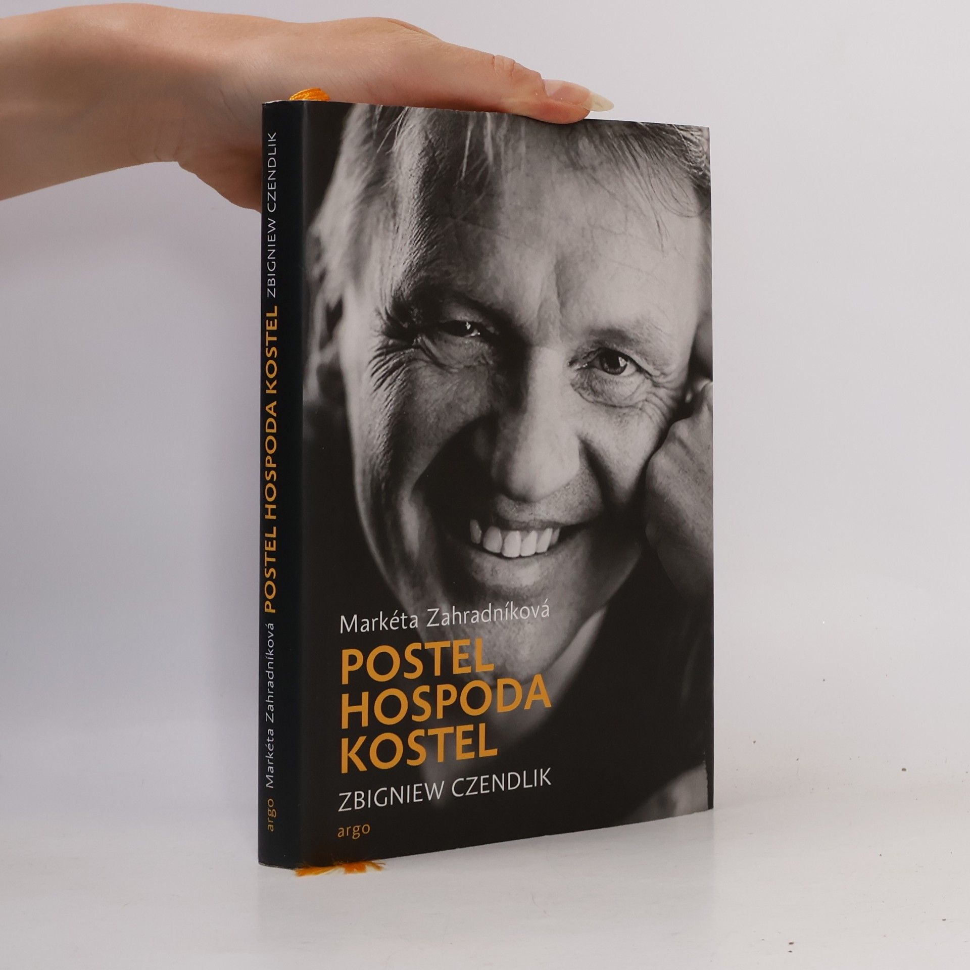 Markéta Zahradníková Postel, hospoda, kostel
