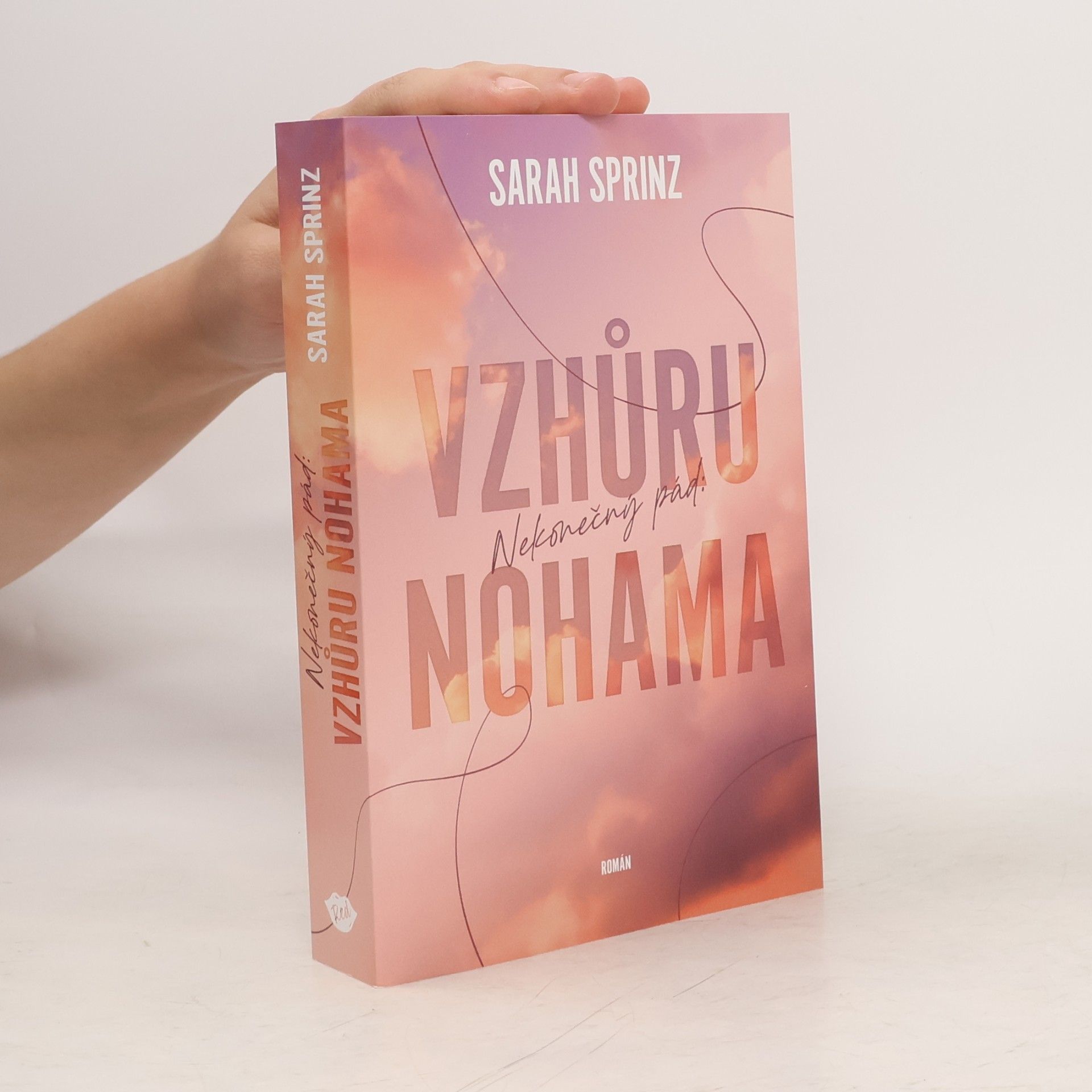 Nekonečný pád. Vzhůru nohama