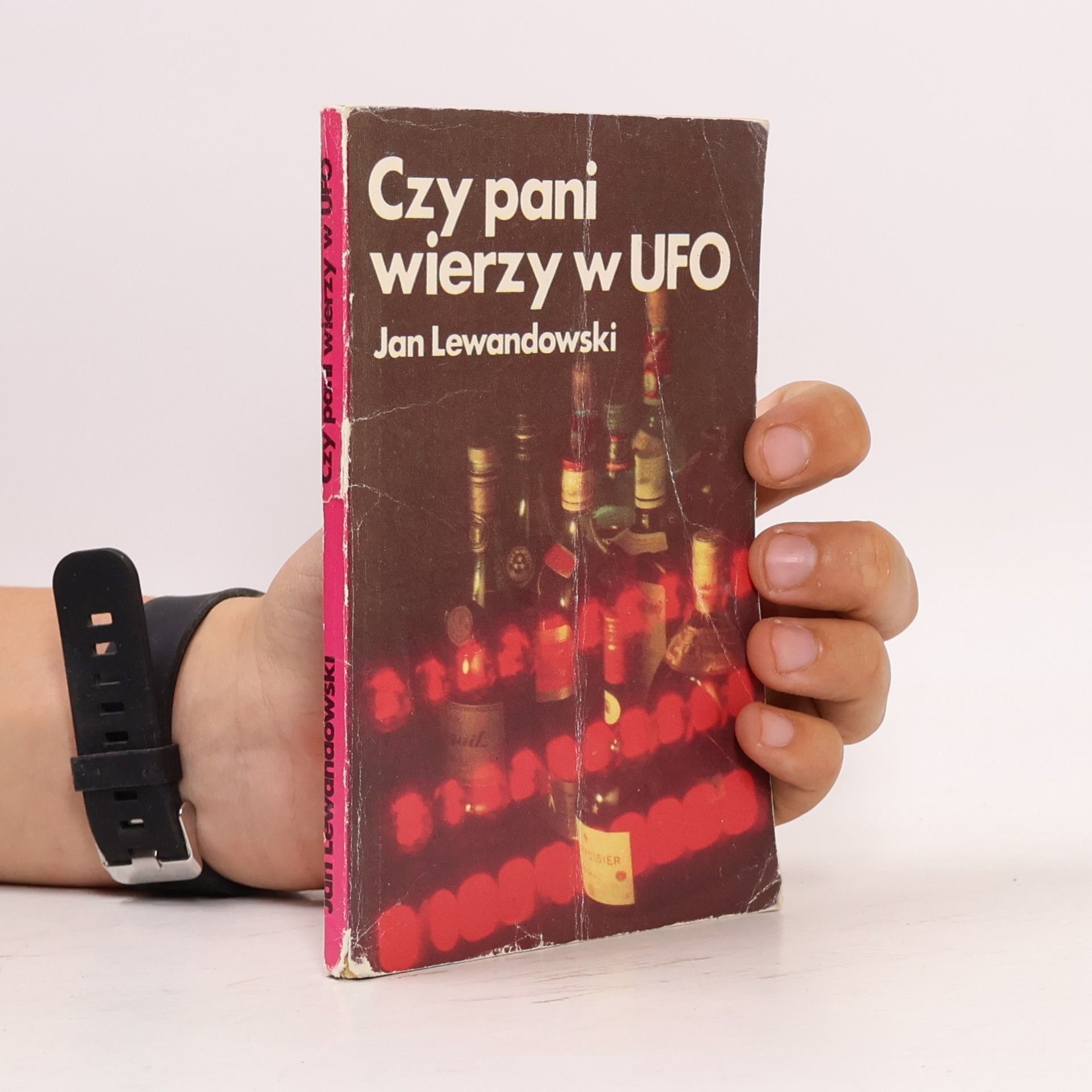 Jan Lewandowski Czy pani wierzy w UFO
