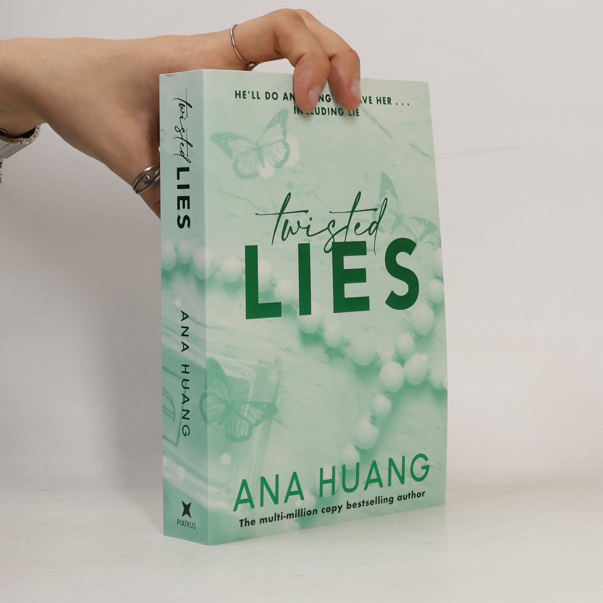 Ana Huang Twisted lies