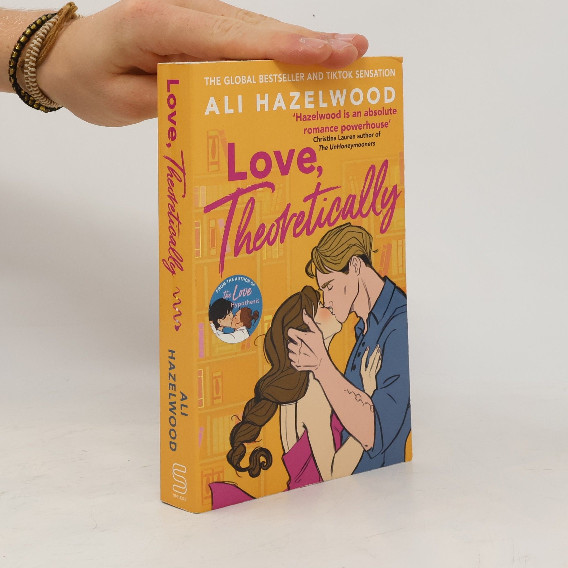 Ali Hazelwood Love, Theoretically