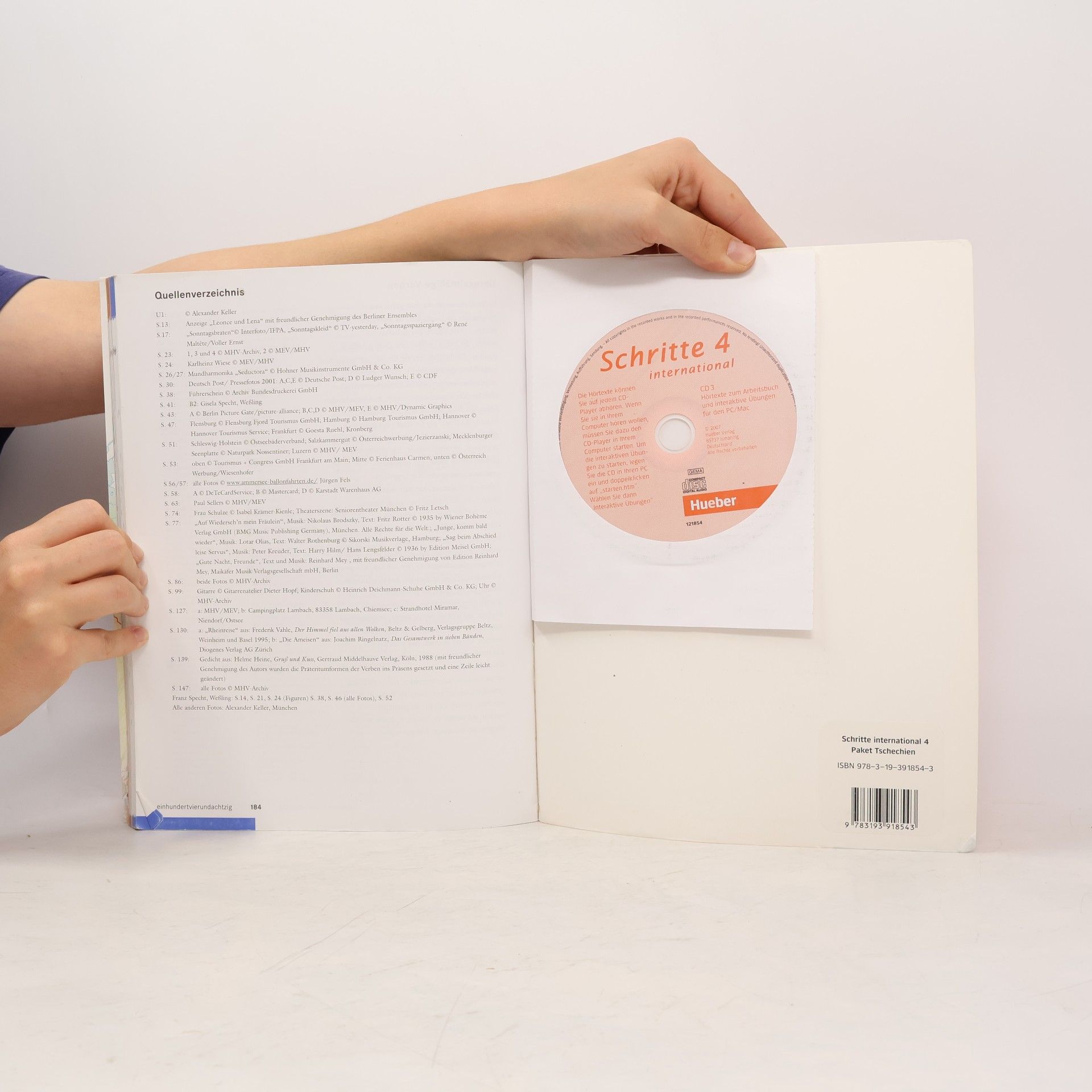 Silke Hilpert Schritte 4 international. Kursbuch + Arbeitsbuch