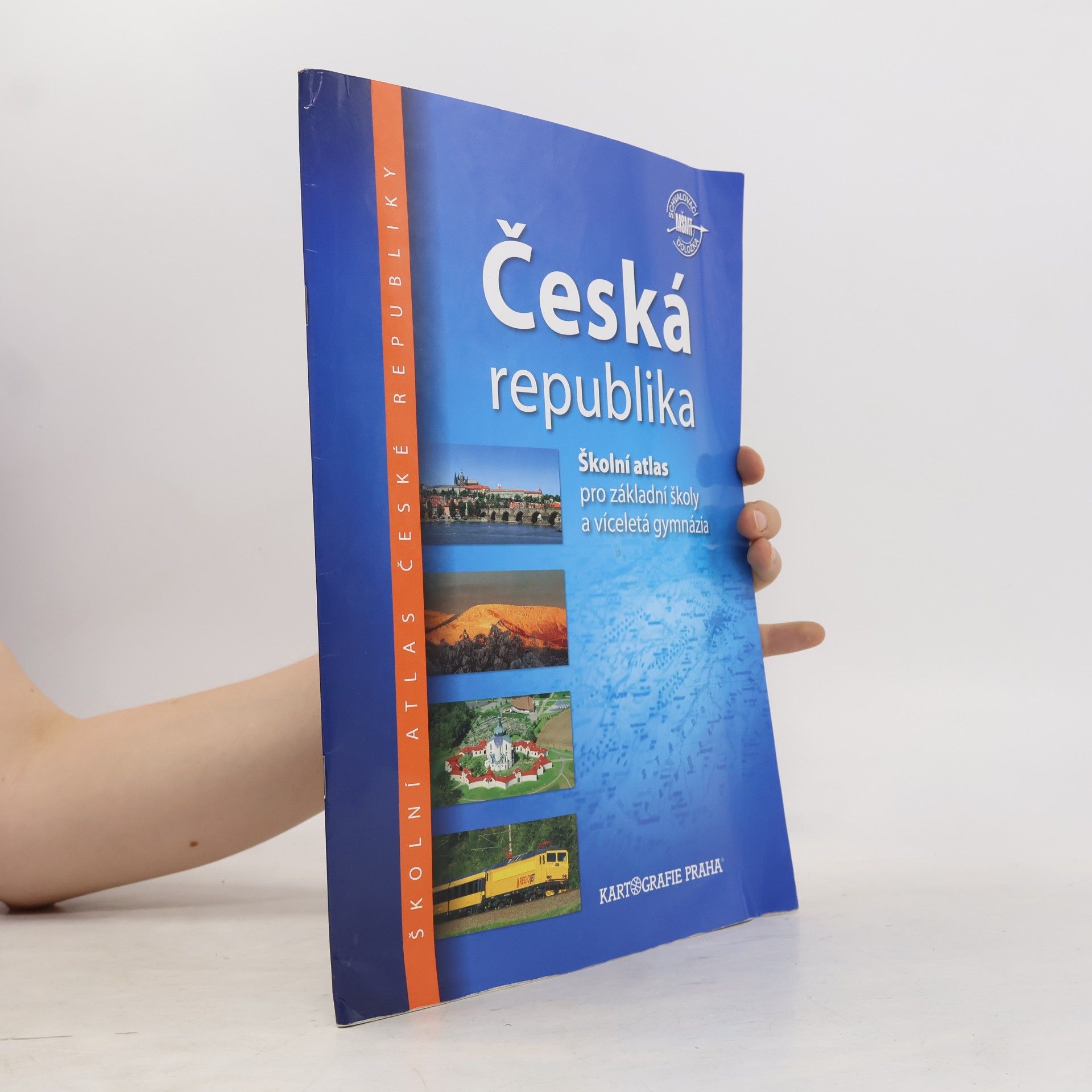 Kolektiv autorů Česká republika školní atlas pro základní školy a víceletá gymnázia