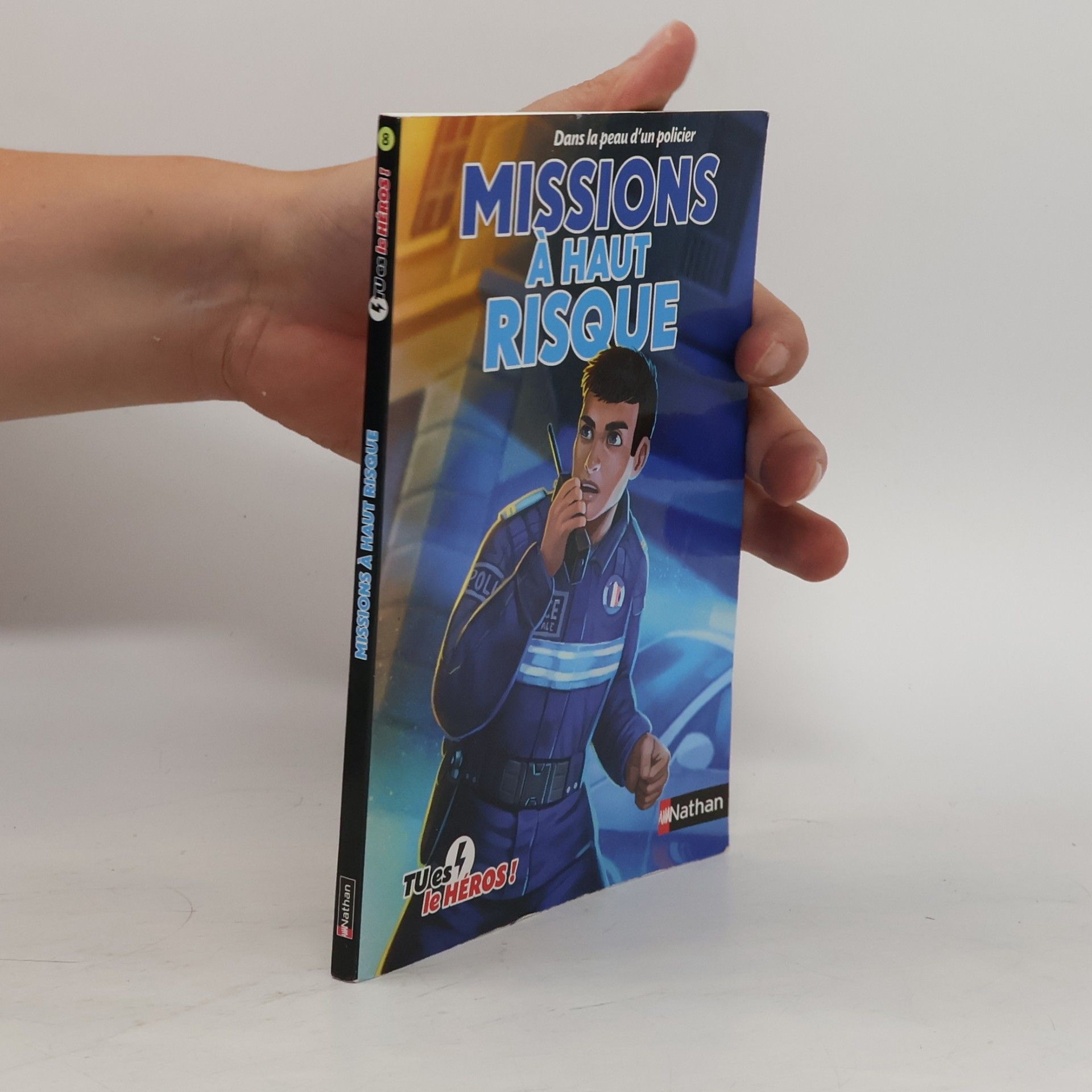 Various authors Dans la peau d'un policier