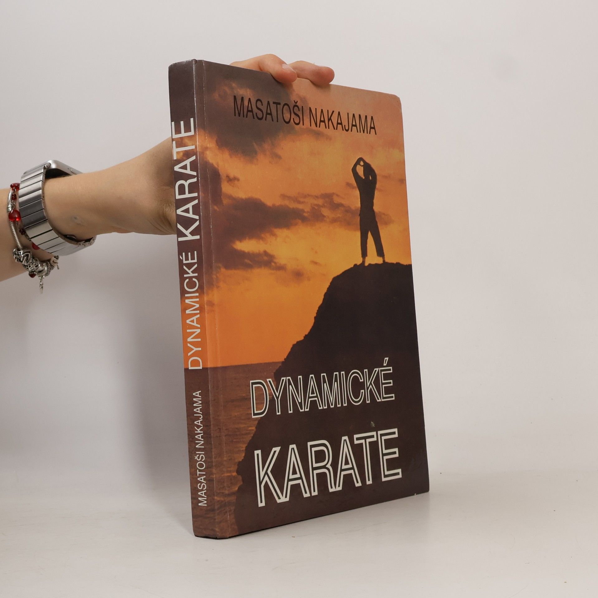 Masatoshi Nakayama Dynamické karate