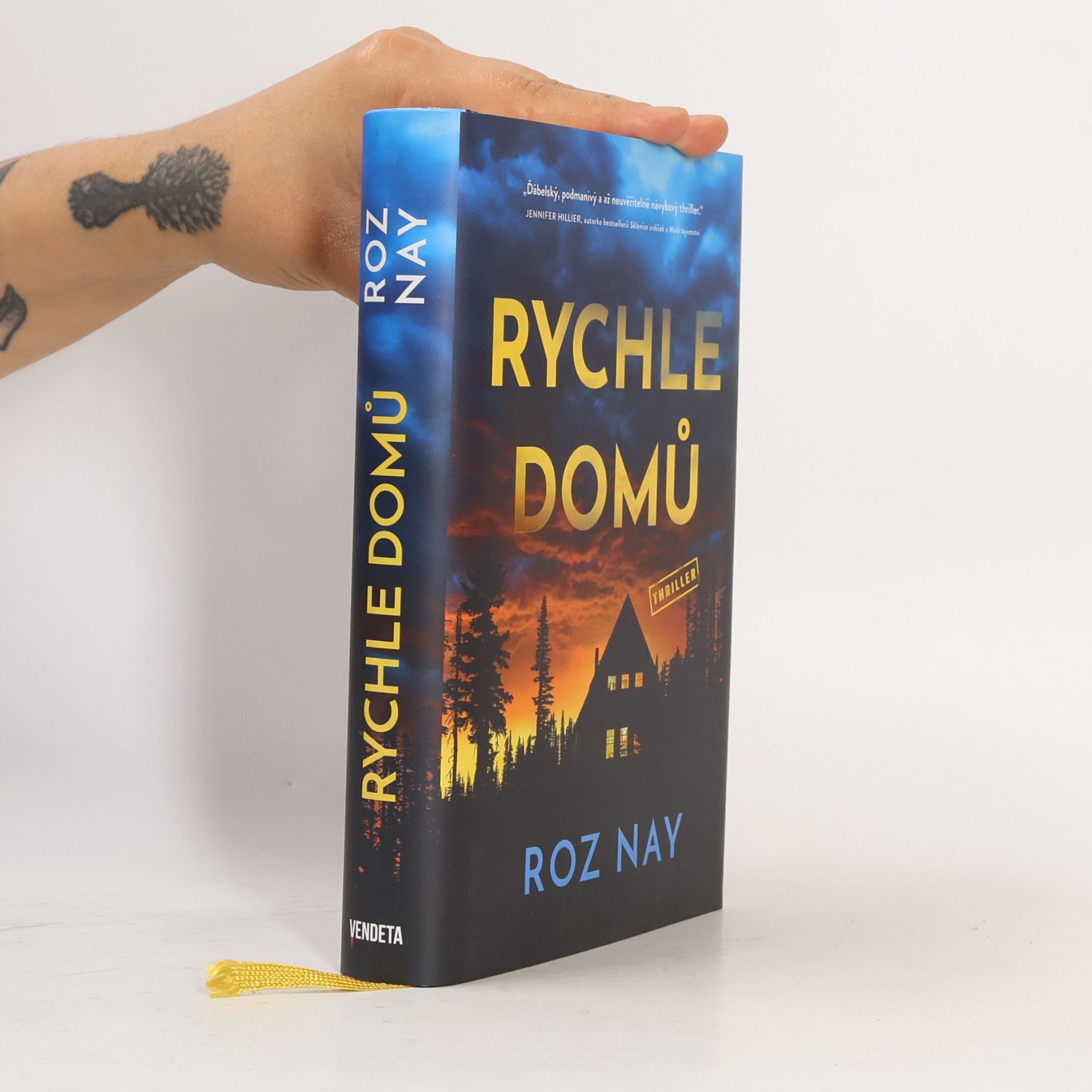 Roz Nay Rychle domů