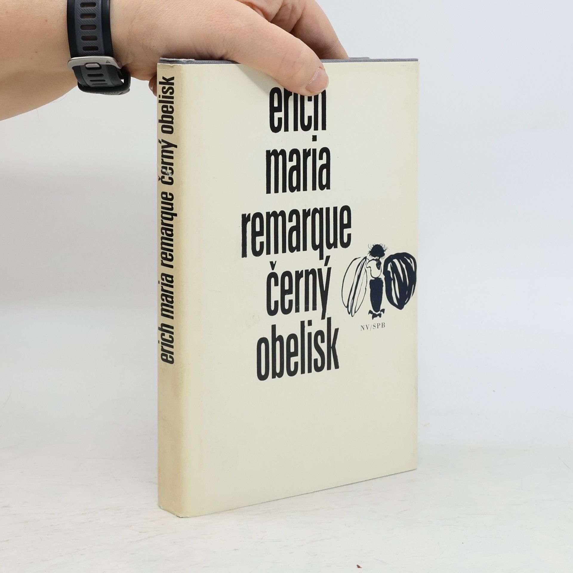 Erich Maria Remarque Černý obelisk