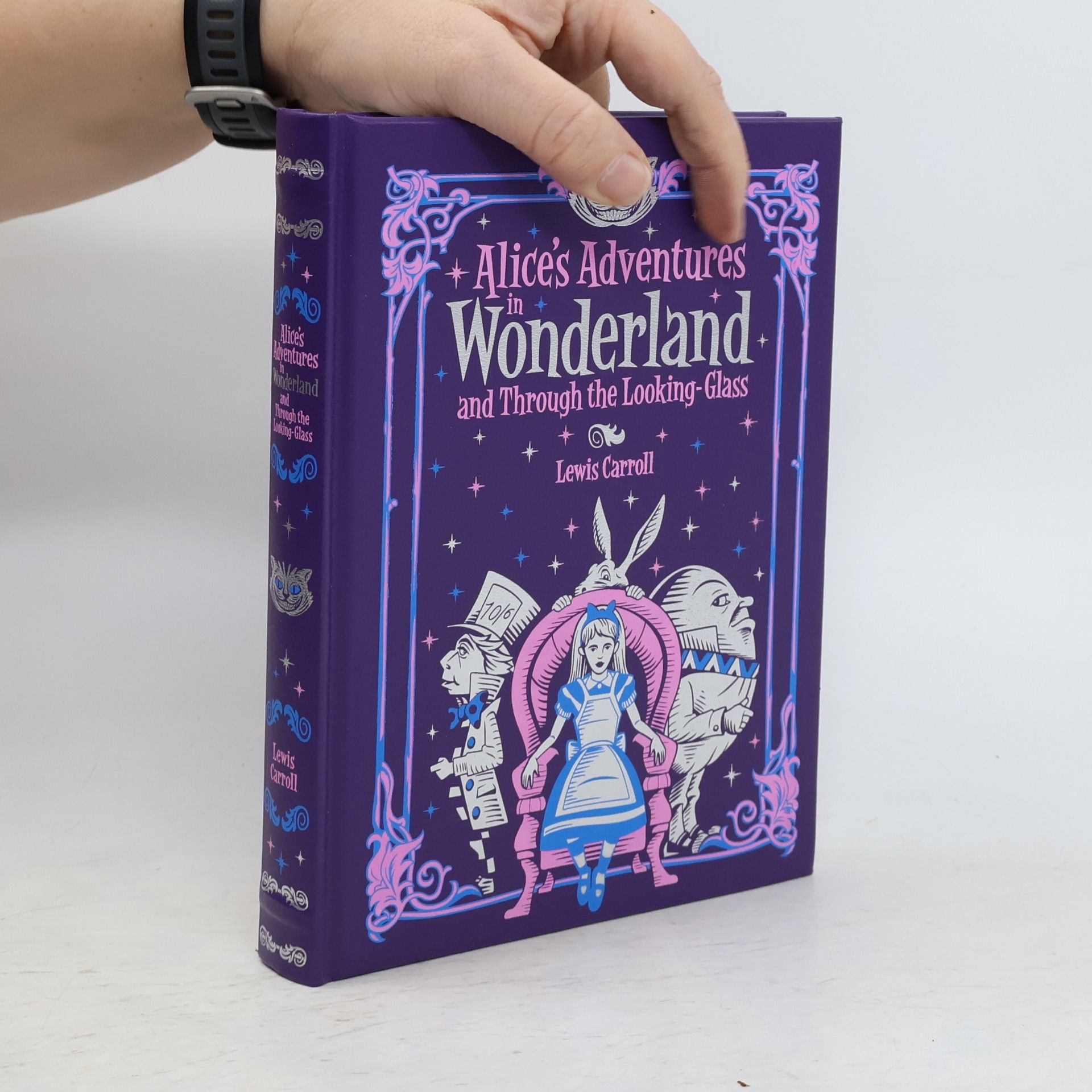 Lewis Carroll Alice's Adventures in Wonderland and Through the Looking-Glass (Barnes & Noble Leatherbound Children's Classics)