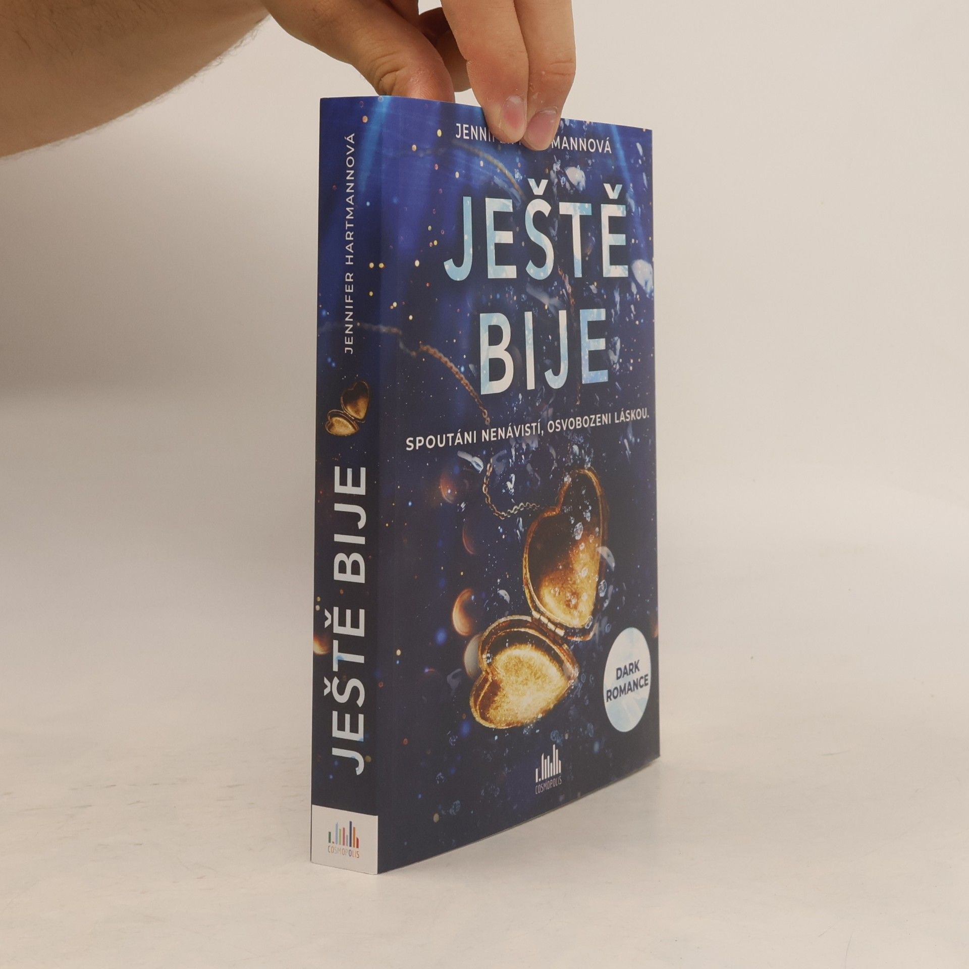 Jennifer Hartmann Ještě bije