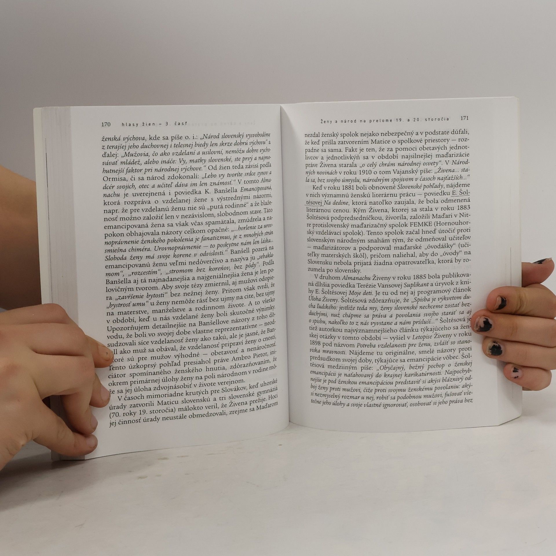 Autorenkollektiv Hlasy žien : aspekty ženskej politiky