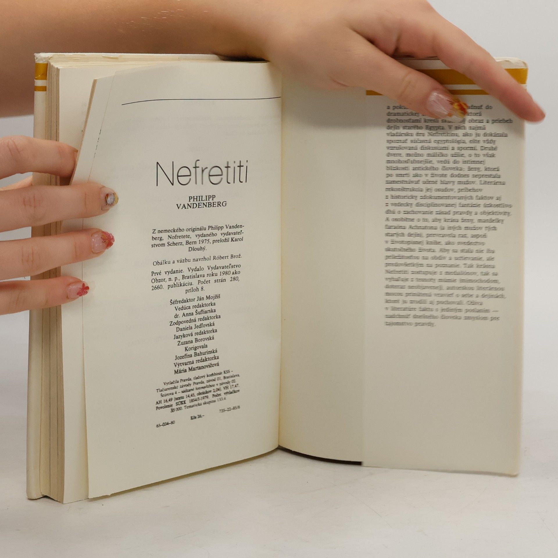 Philipp Vandenberg Nefertiti