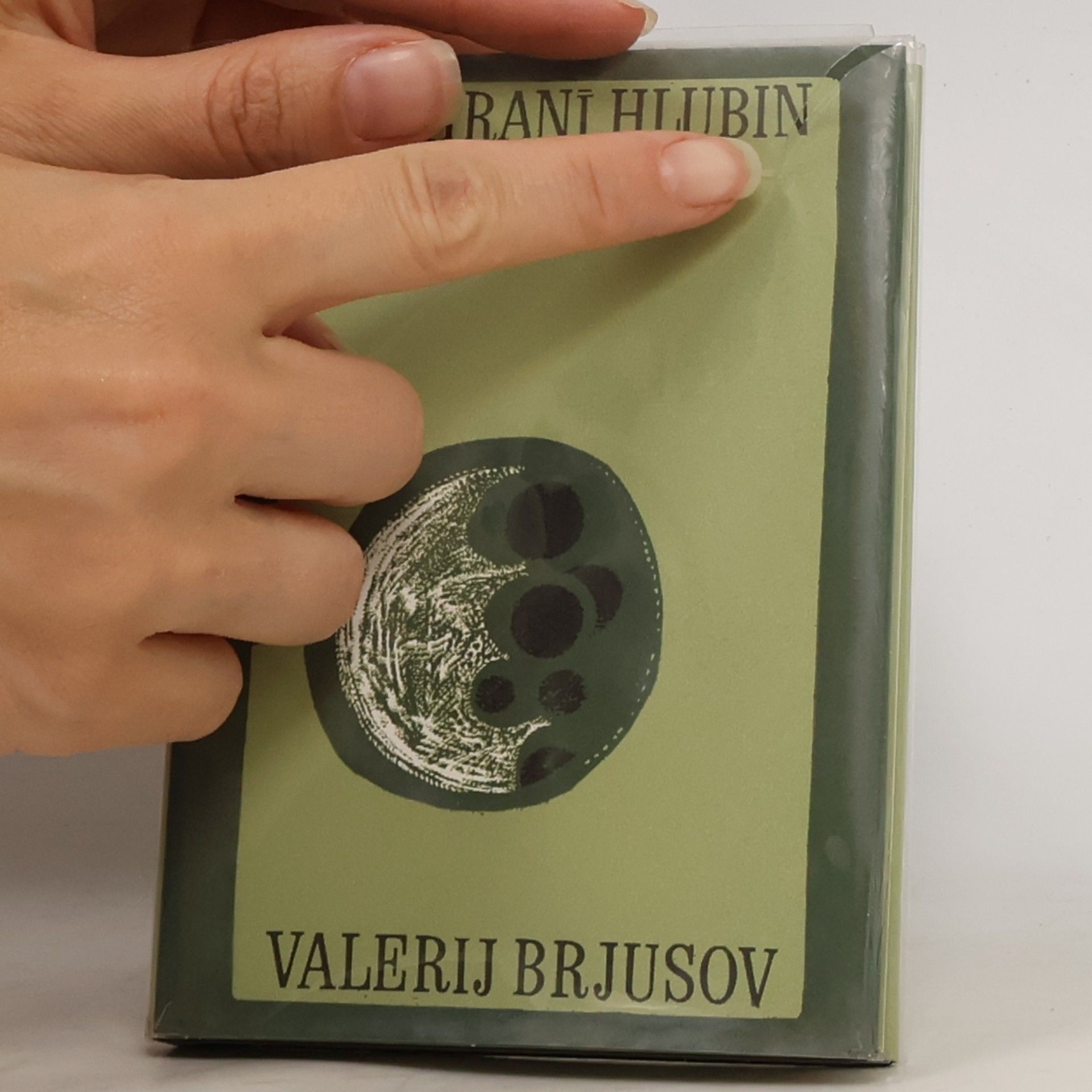 Valerij Jakovlevič Brjusov Rozhraní hlubin