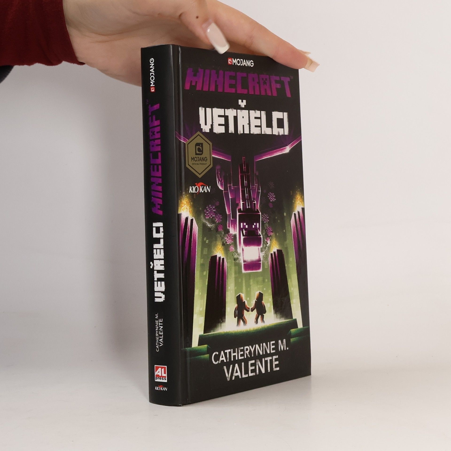 Catherynne M Valente Vetřelci
