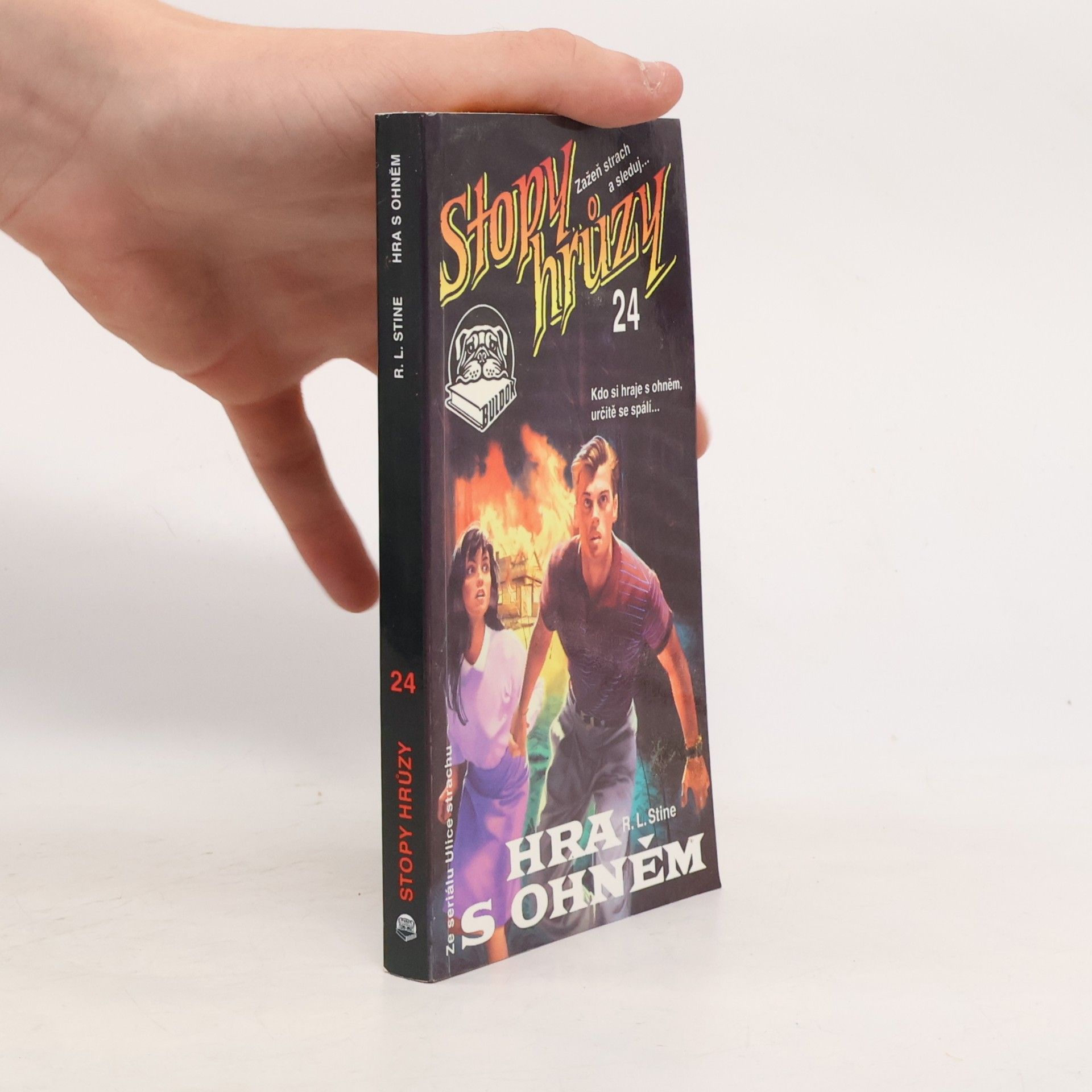 R. L. Stine Stopy hrůzy 24. Hra s ohněm