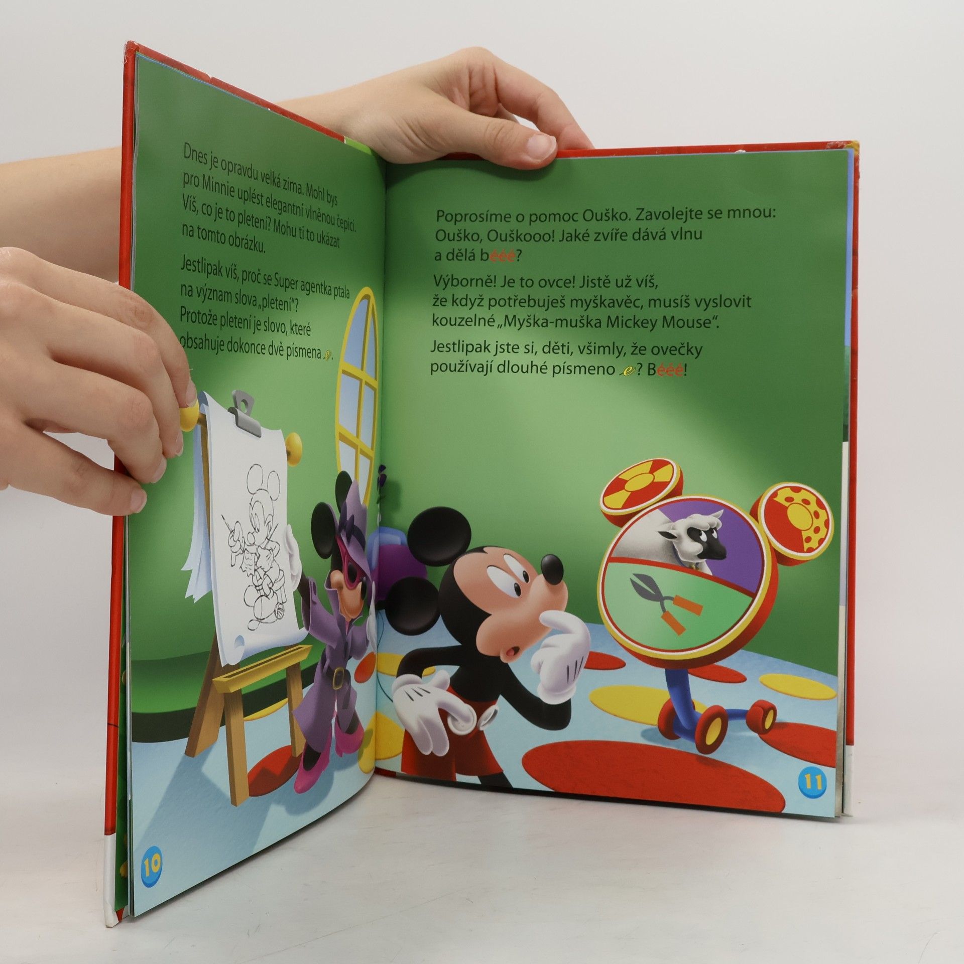 Kolektiv autorů Hraj si a uč se s Mickey Mousem 10. Písmeno E!