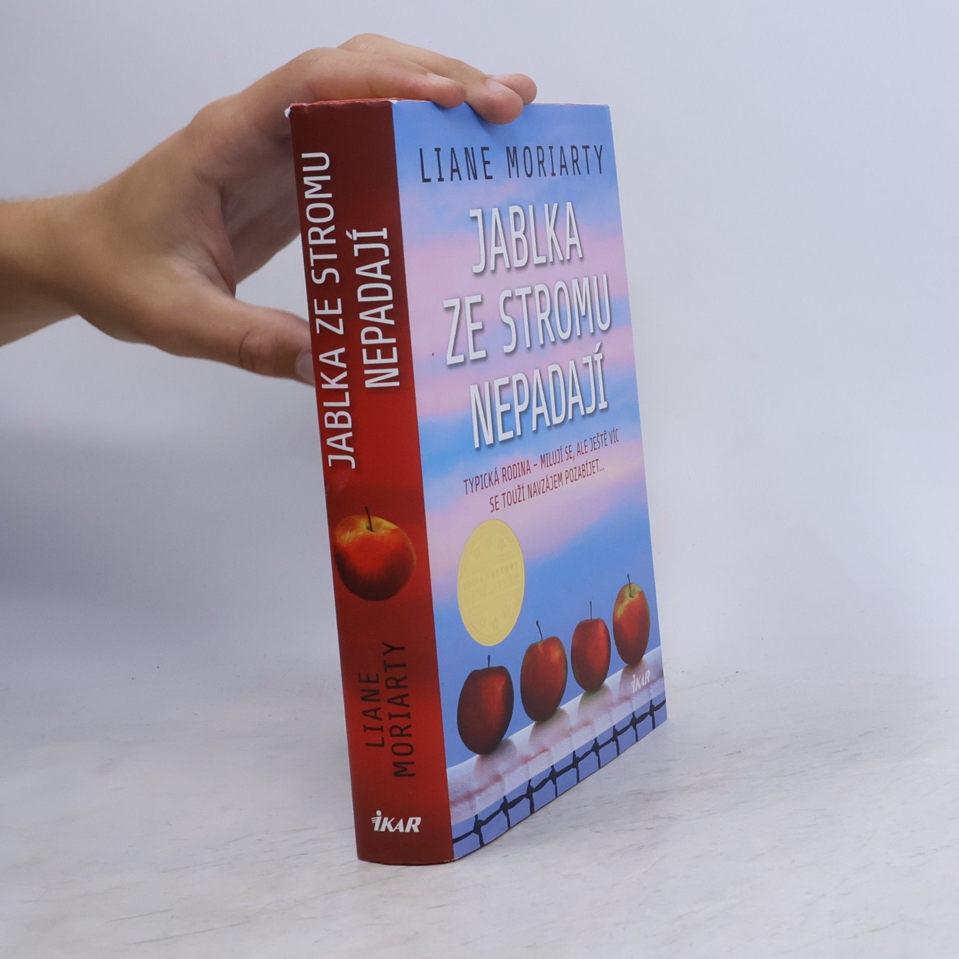 Liane Moriarty Jablka ze stromu nepadají