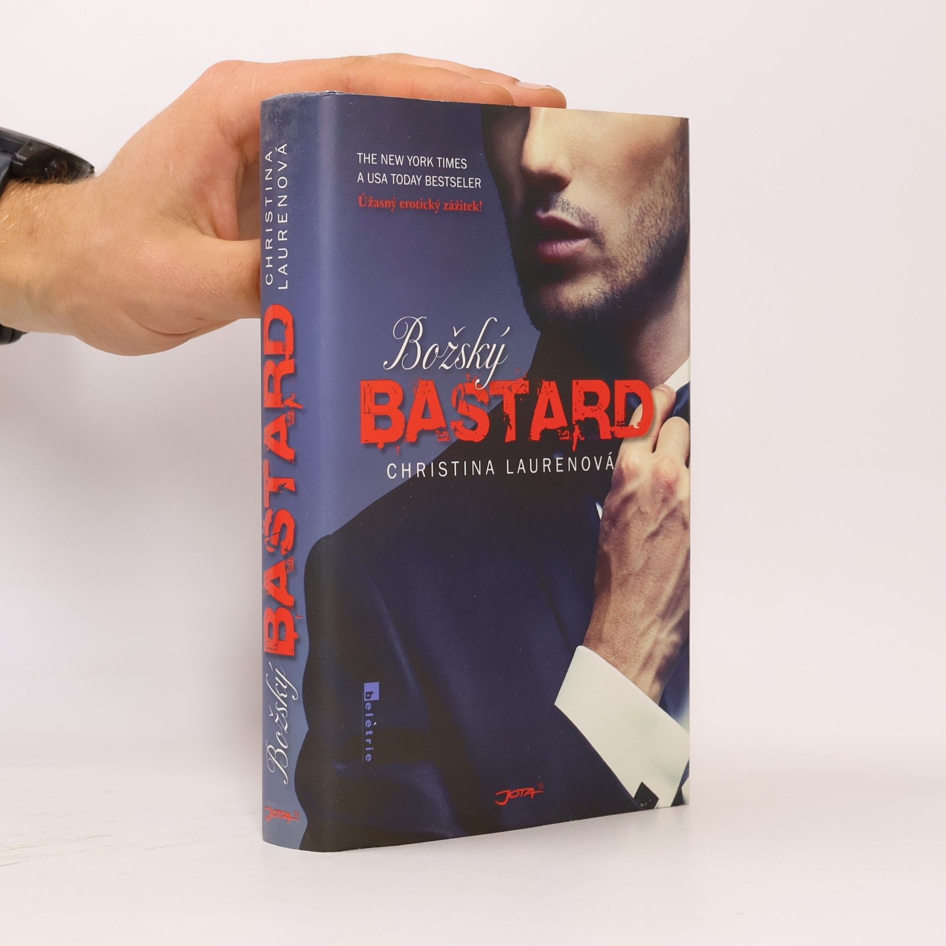 Christina Lauren Božský bastard