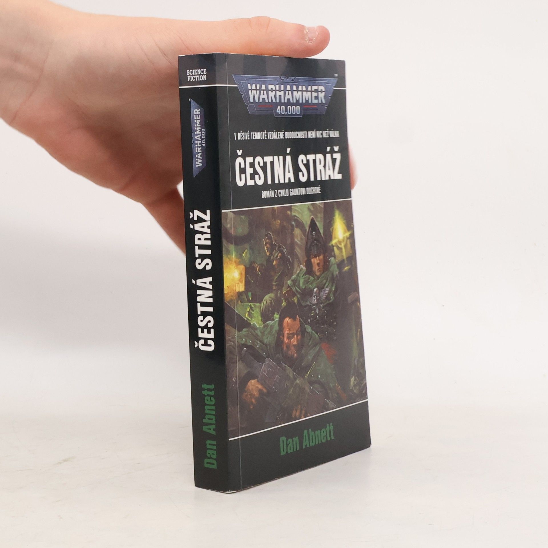 Dan Abnett Warhammer 40,000. Čestná stráž