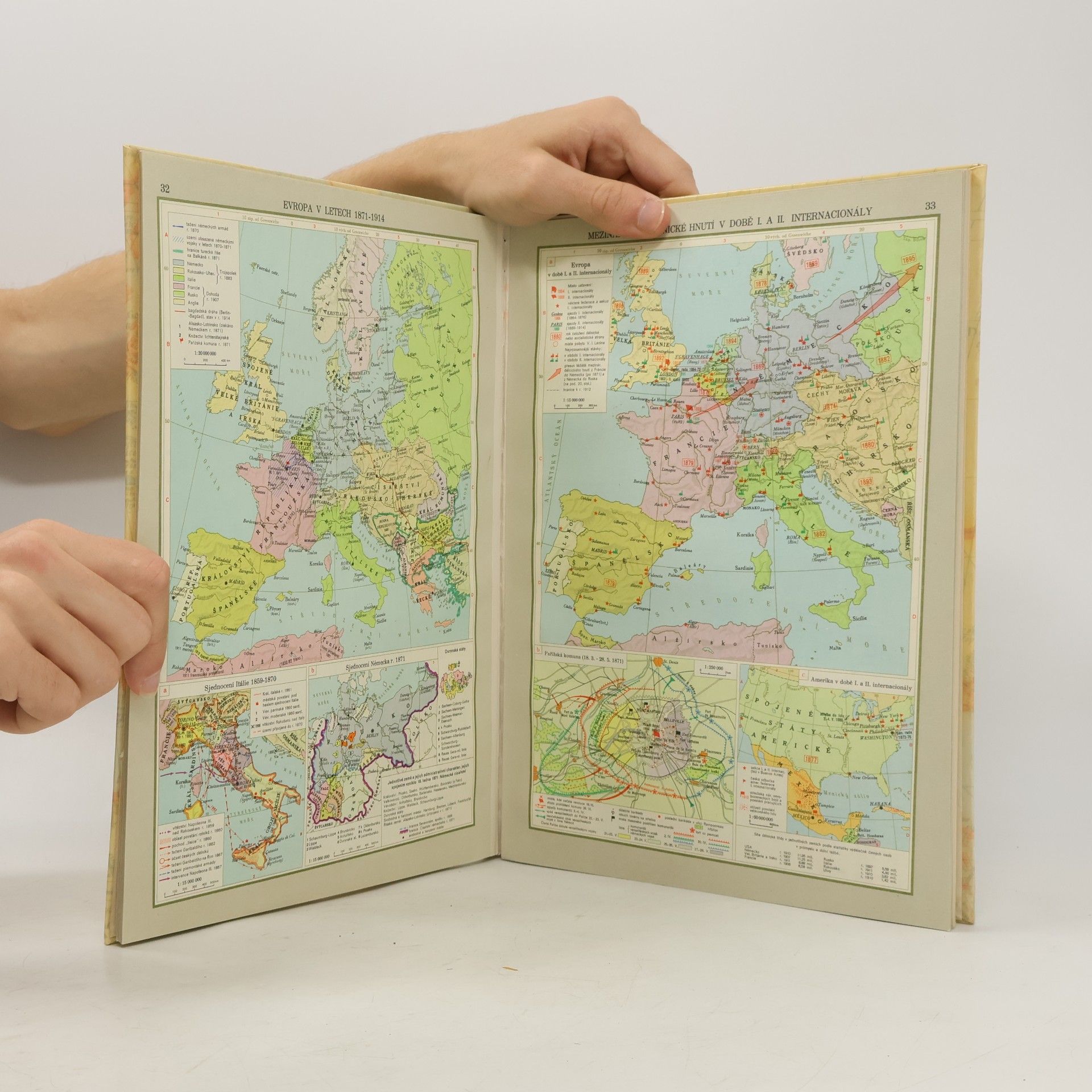 Kolektiv autorů Školní atlas světových dějin
