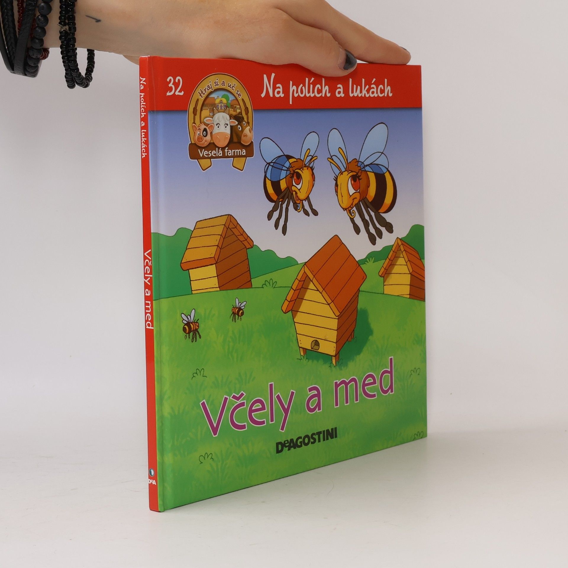 Autorenkollektiv Na polích a lukách 32. Včely a med