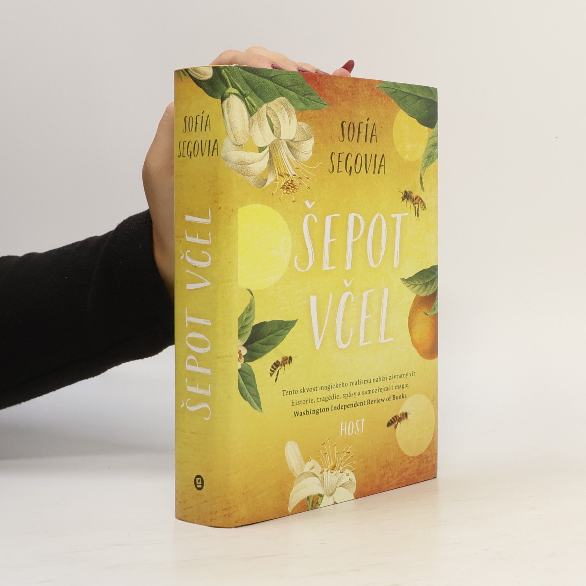 Sofía Segovia Šepot včel