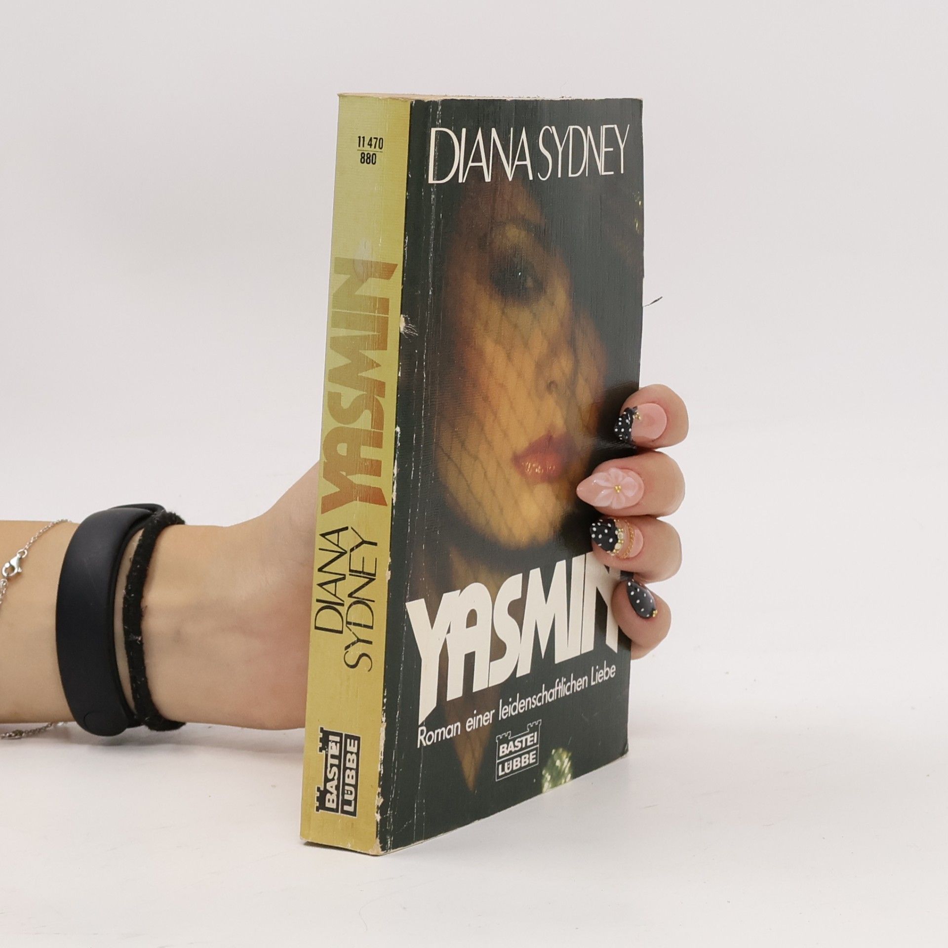 Diana Sydney Yasmin. Roman