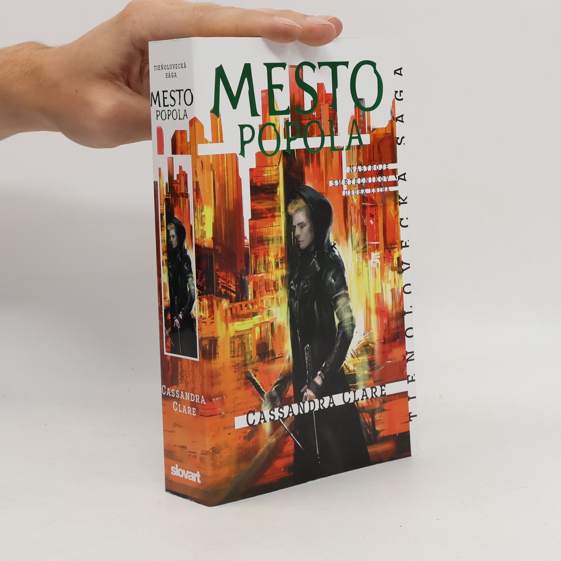 Cassandra Clare Mesto popola
