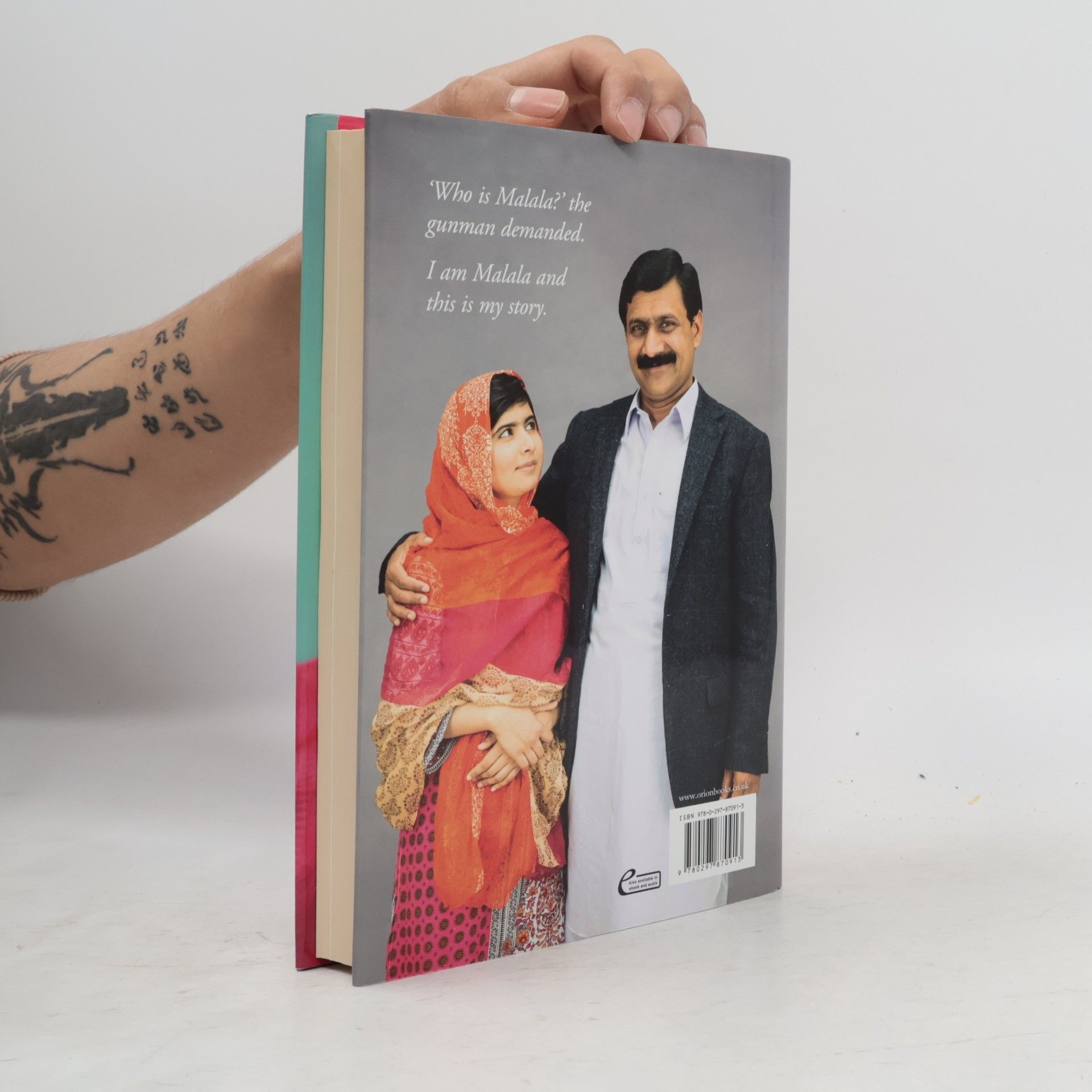 Malala Yousafzai I am Malala : the girl who stood up for education and was shot by the Taliban