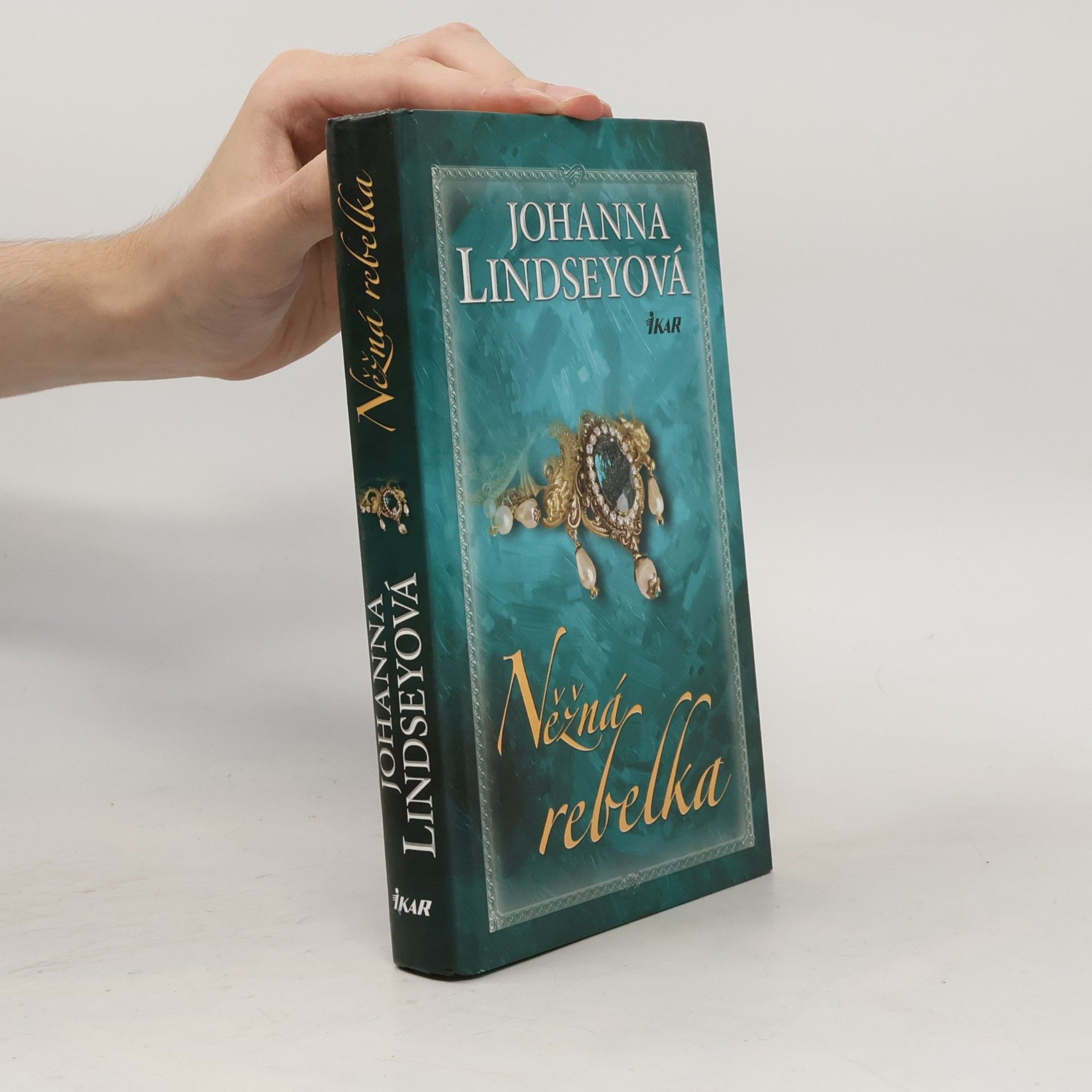 Johanna Lindsey Něžná rebelka