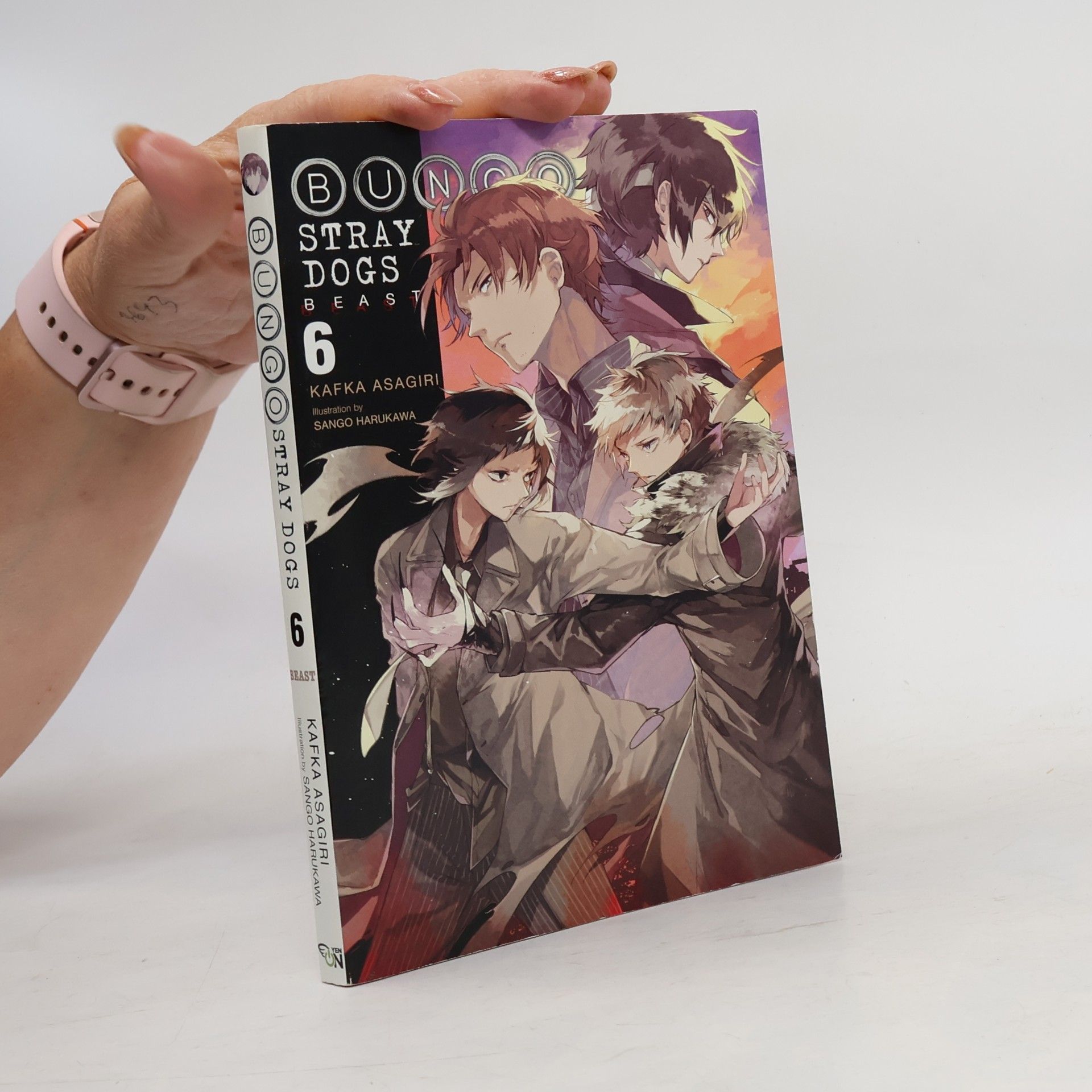 Kafka Asagiri Bungo Stray Dogs, Vol. 6