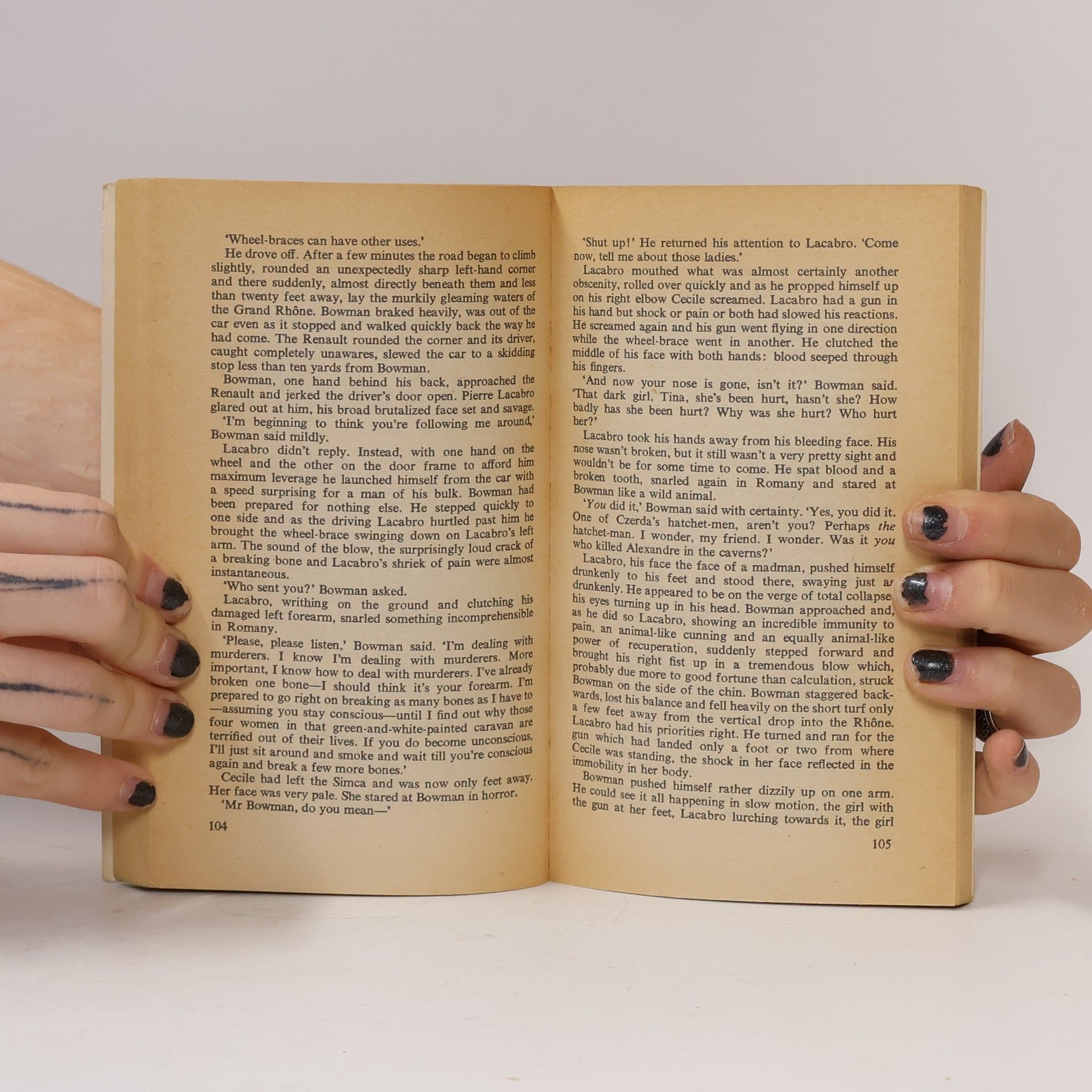 Alistair MacLean Caravan to Vaccares
