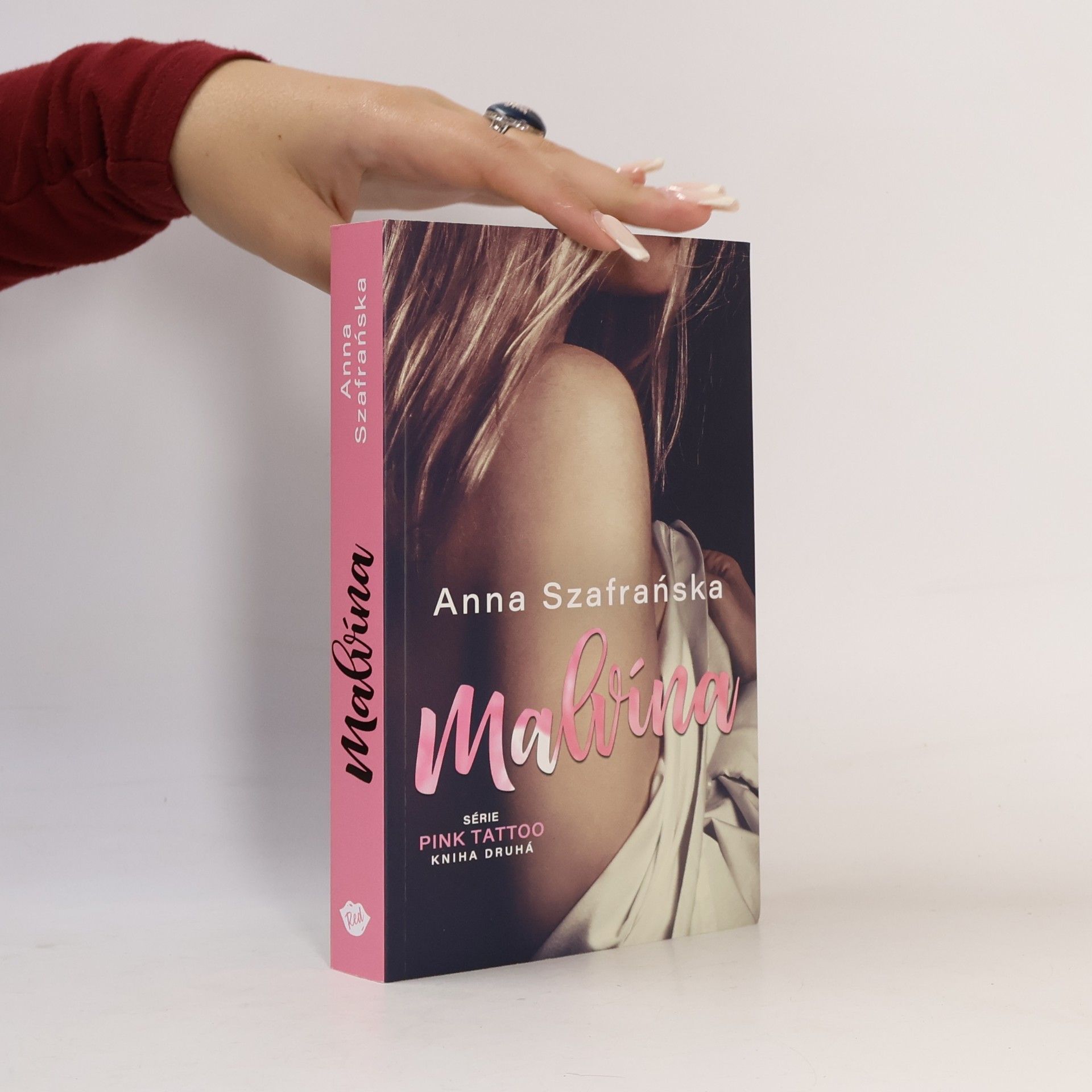 Anna Szafrańska Pink Tattoo 2, Malvína