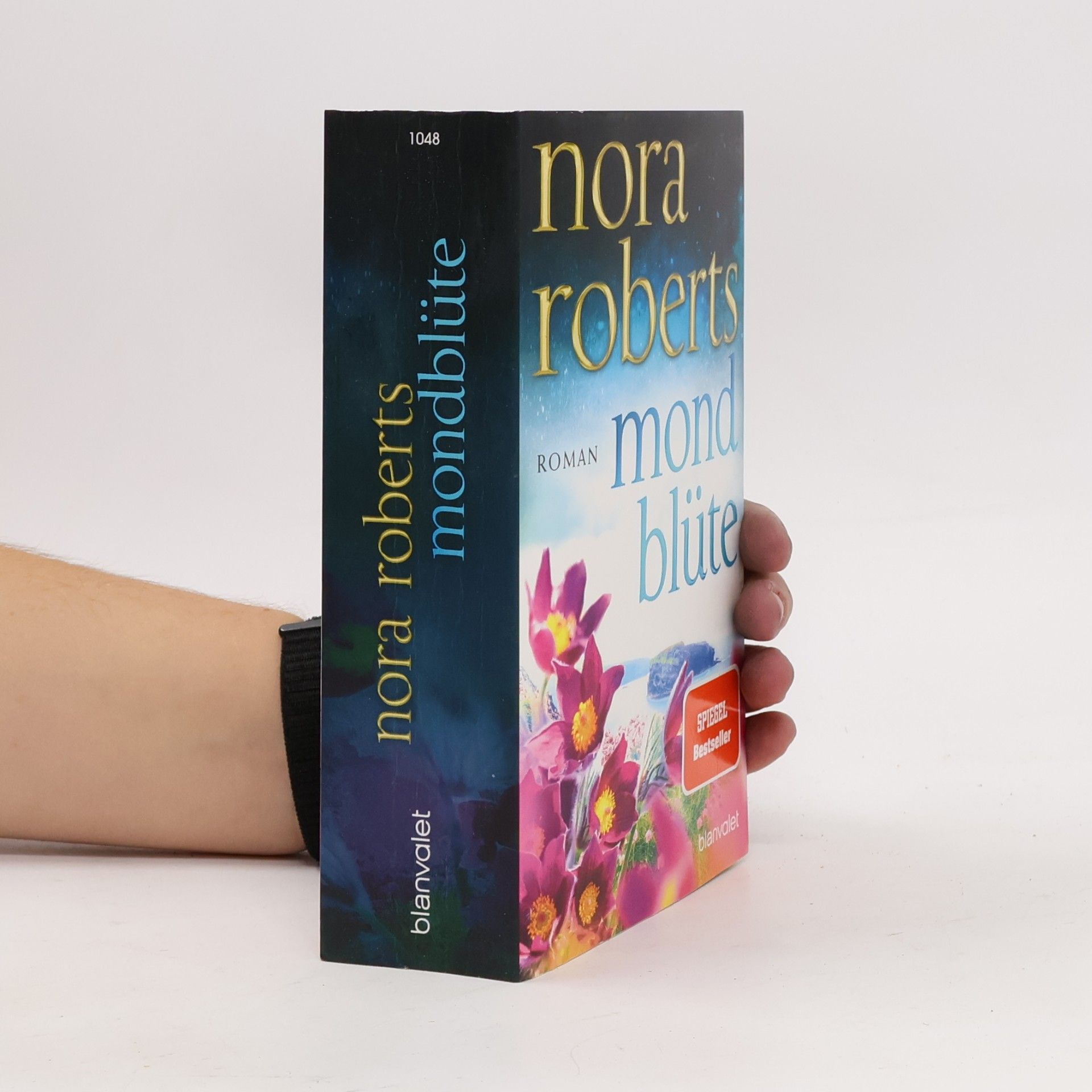 Nora Roberts Mondblüte
