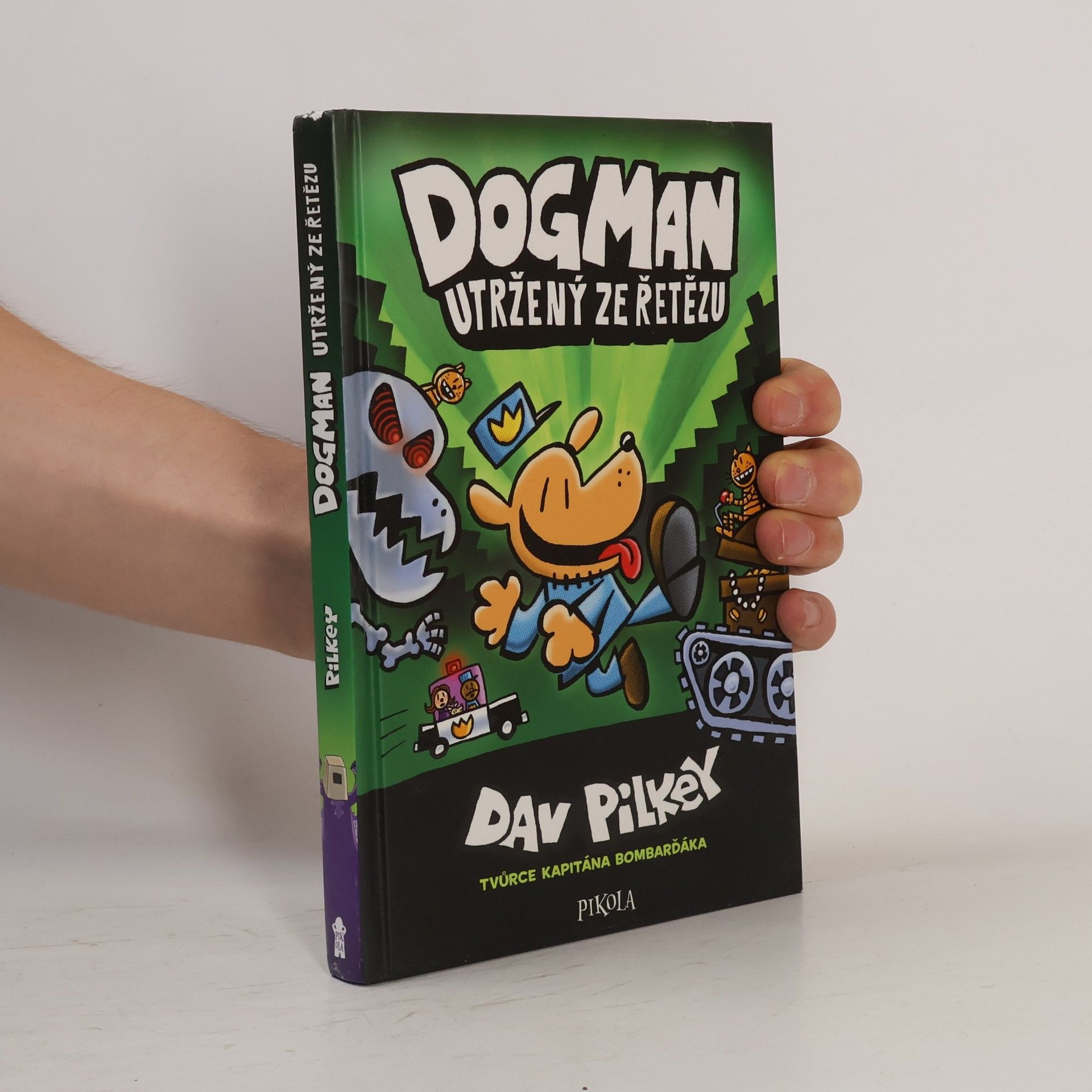Dav Pilkey Dogman utržený ze řetězu