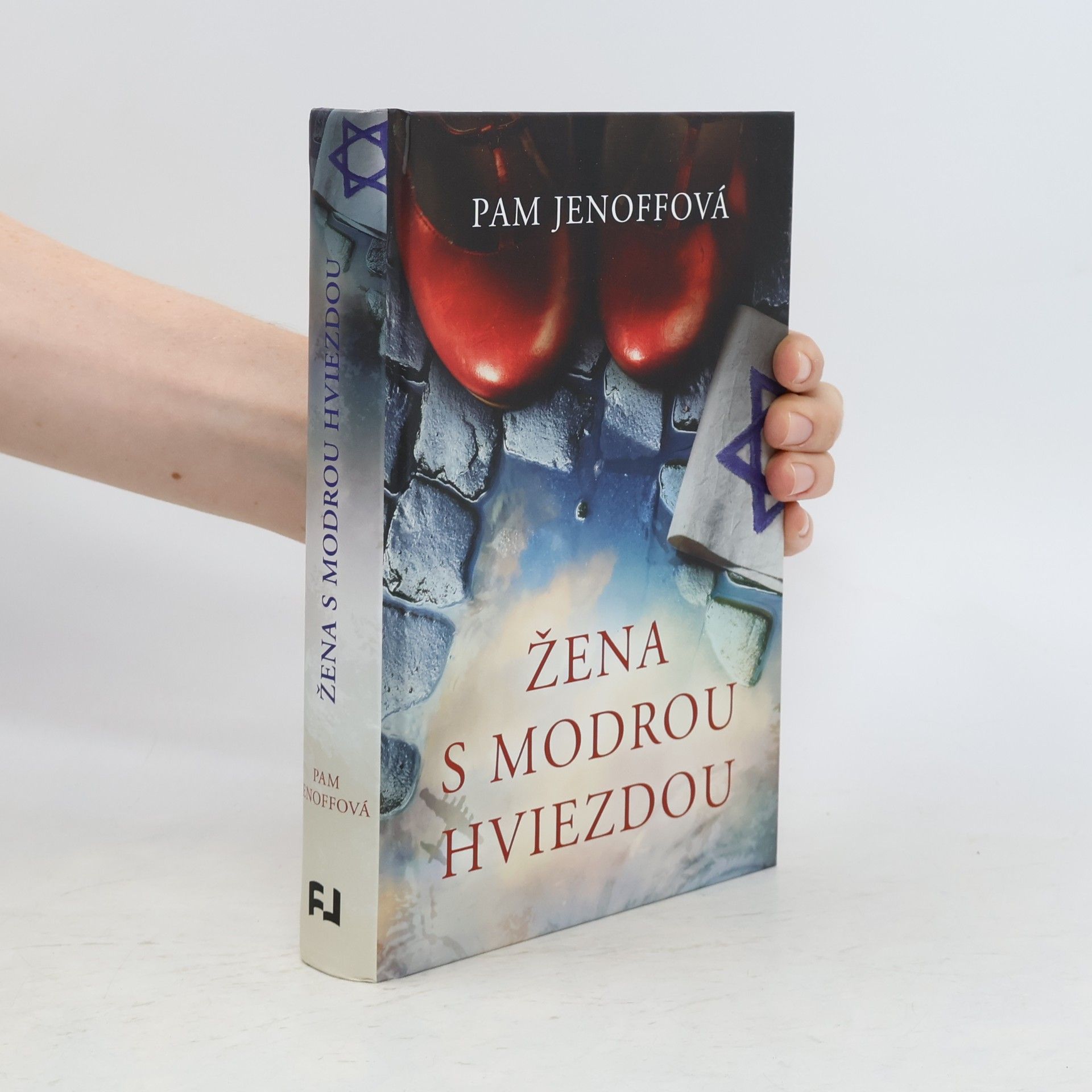 Pam Jenoff Žena s modrou hviezdou