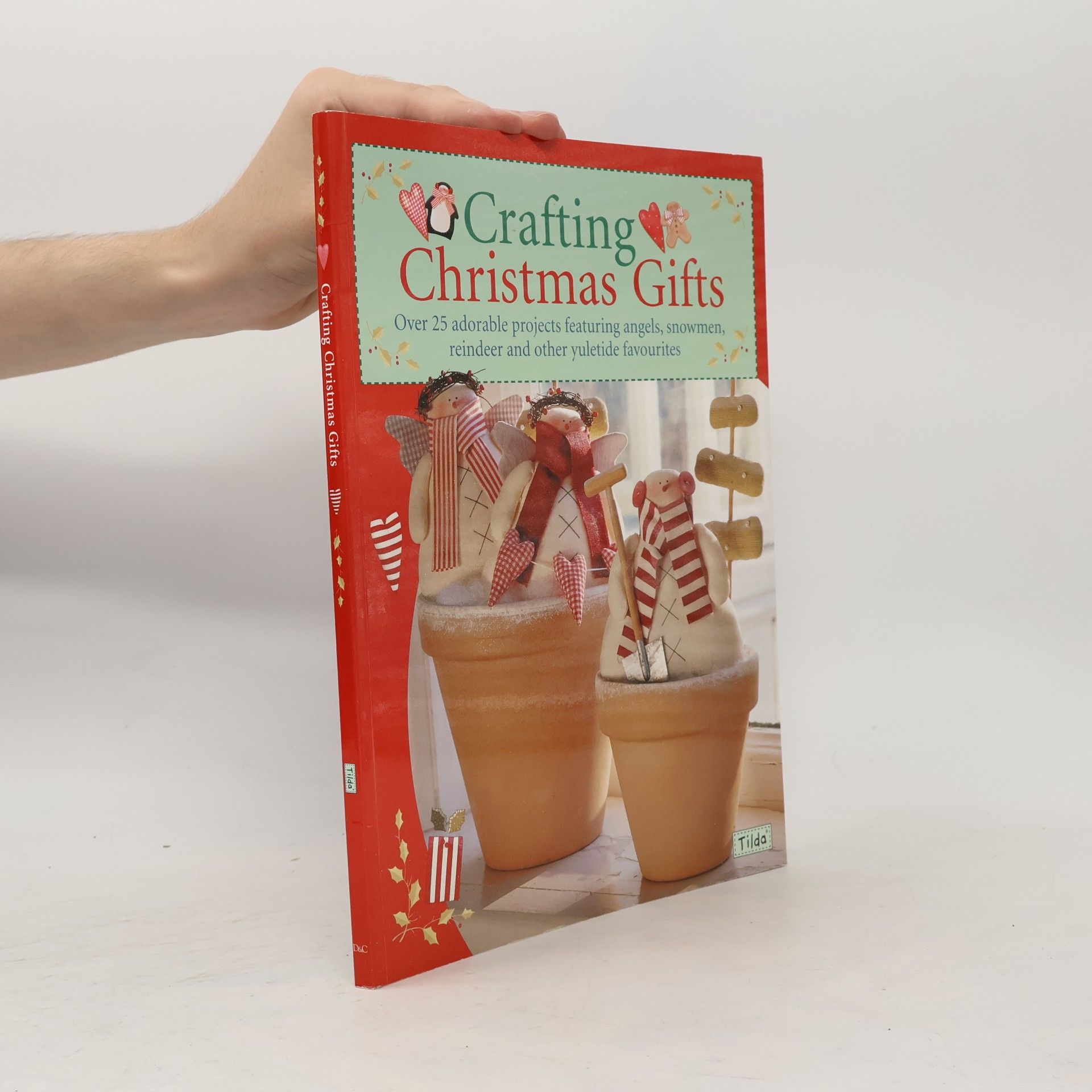 Tone Finnanger Crafting Christmas Gifts