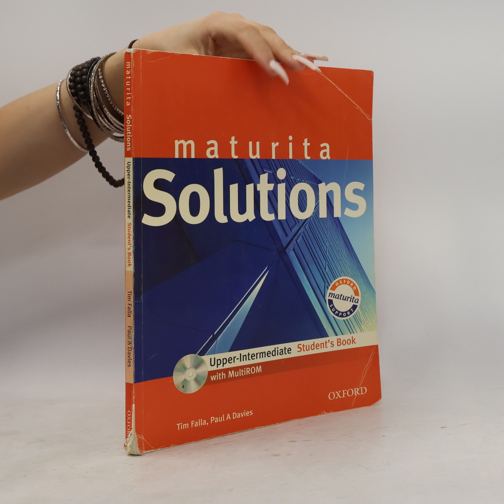 Maturita solutions. Upper-intermediate, Student's book