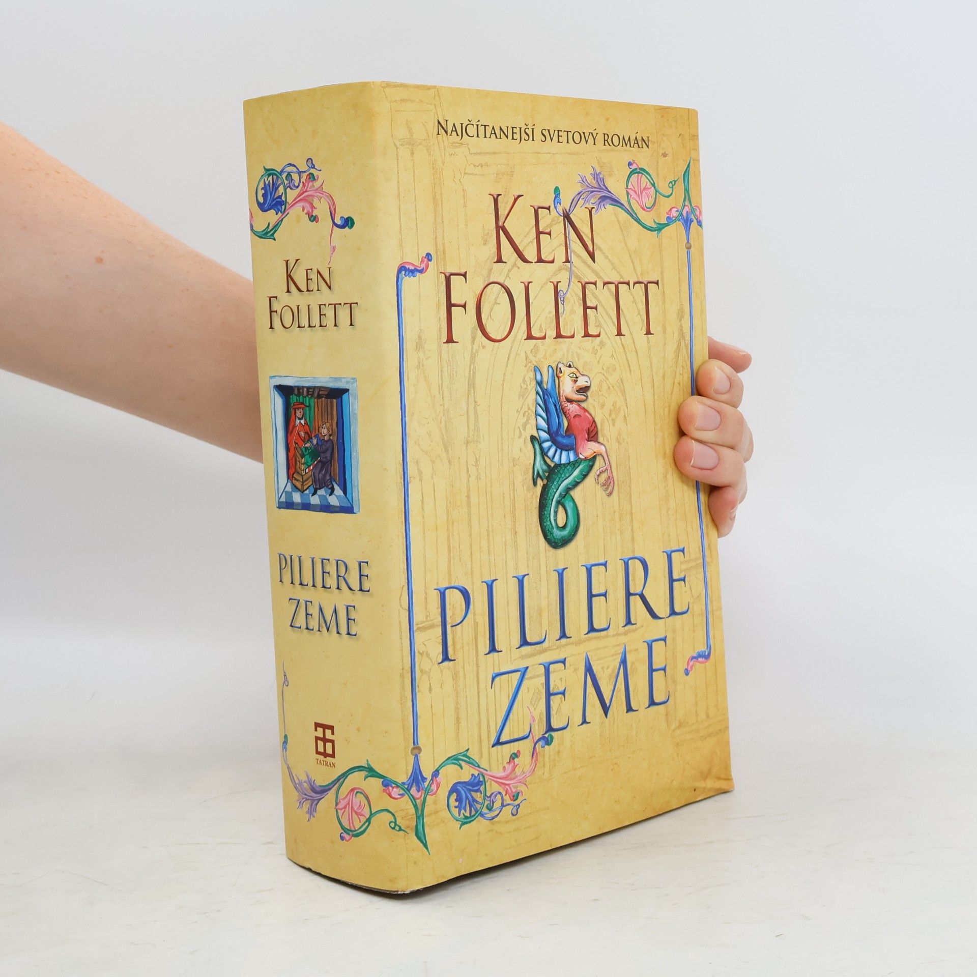 Ken Follett Piliere zeme