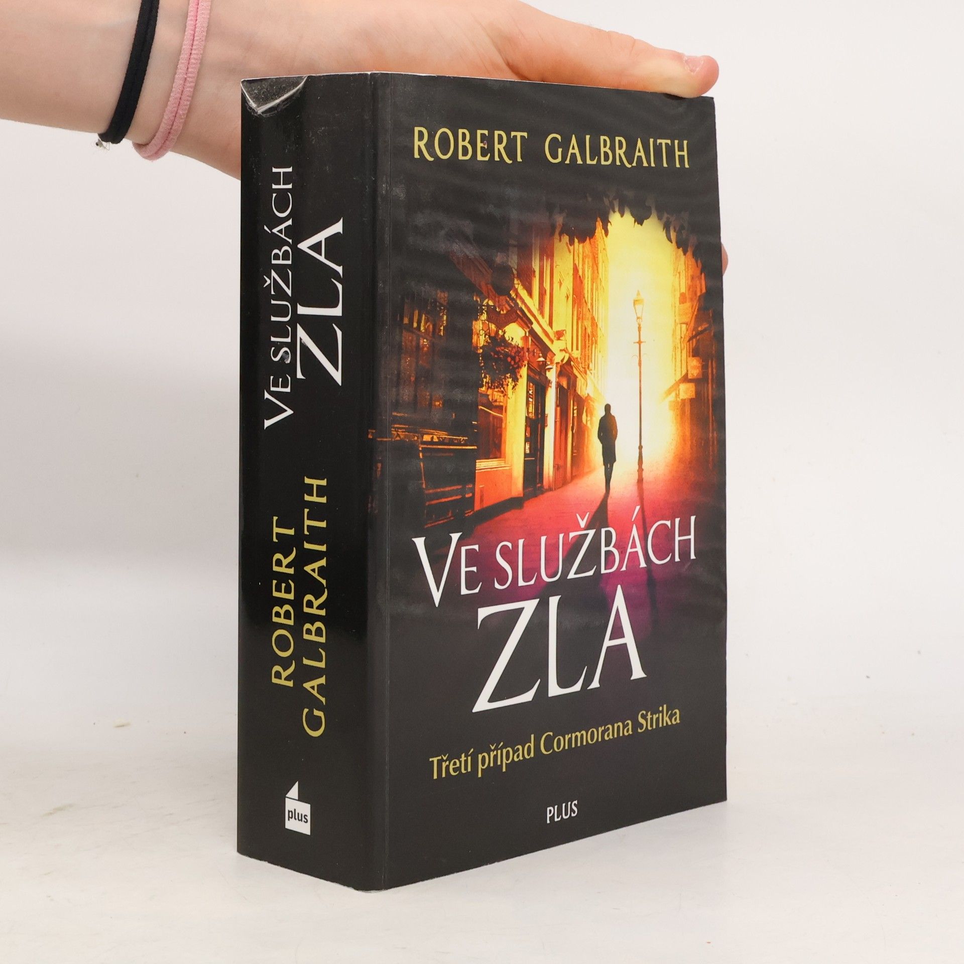 J. K. Rowling Ve službách zla