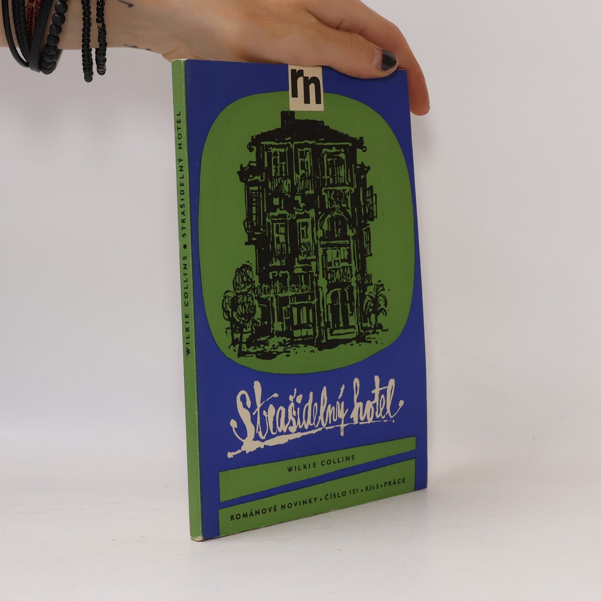 Wilkie Collins Strašidelný hotel